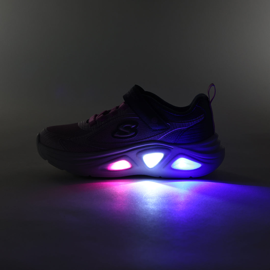 スケッチャーズ SKECHERS スケッチャーズ SKECHERS キッズ ジュニア スニーカー Sライツケッチャーズ ソラ グロー 2.0 ダズル ステップス 303729L 光る靴 子供靴 女の子 マジックテープ かわいい （グレー/ピンク） グレー/ピンク