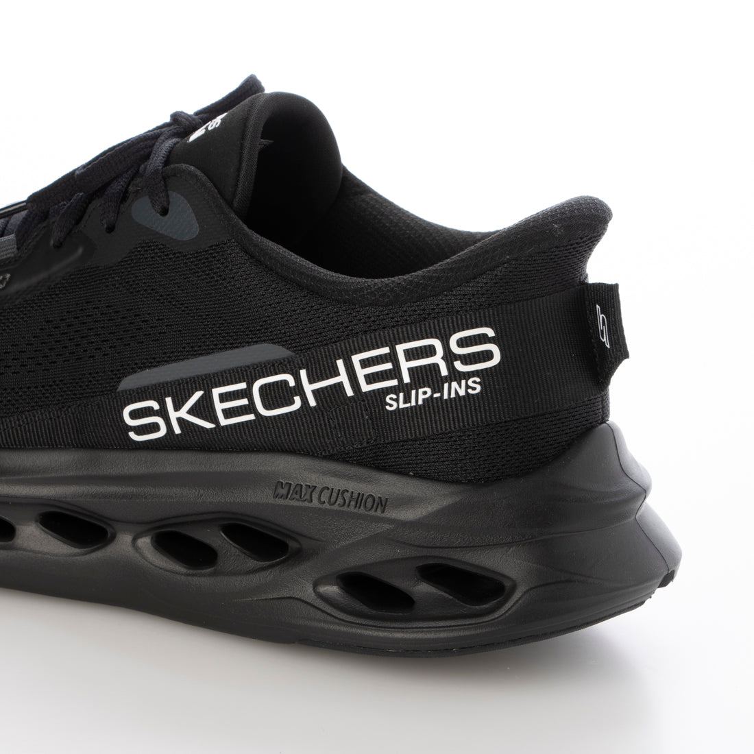 スケッチャーズ SKECHERS マックスクッショニング グライドステップ） - アドバート （ブラック_ブラック） ブラック_ブラック