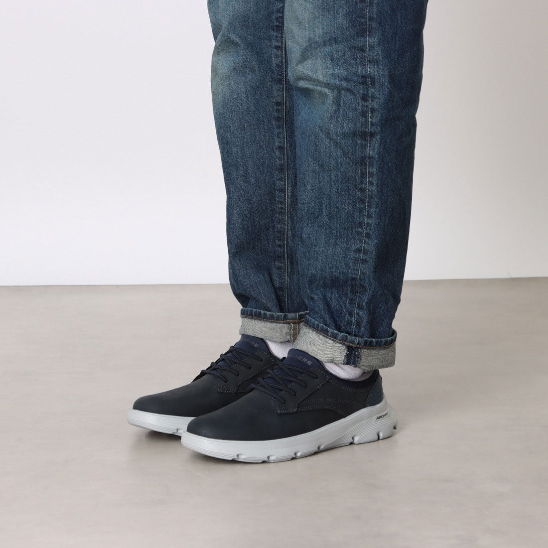 スケッチャーズ SKECHERS ARCH FIT GARZA （NVY） NVY