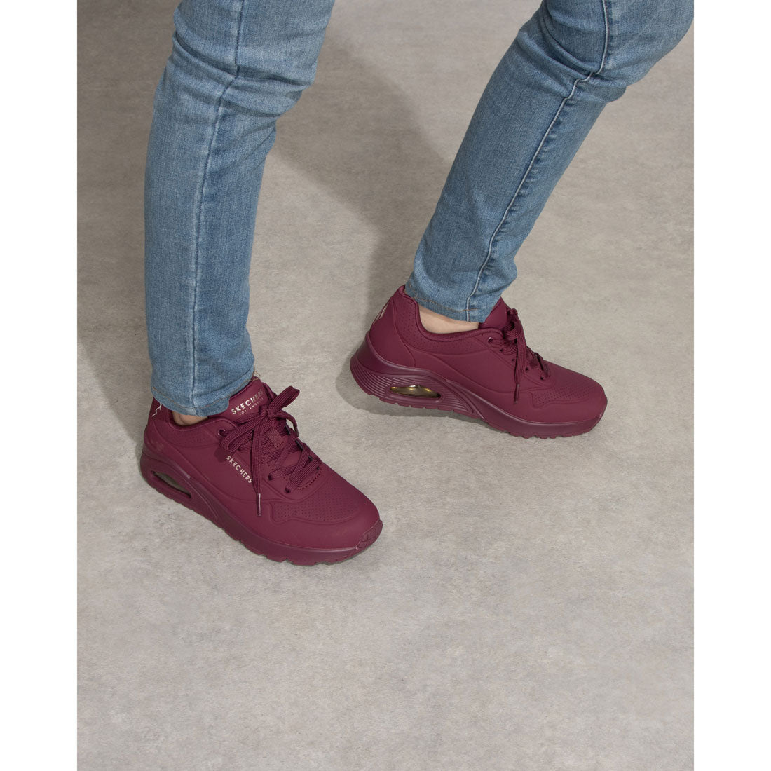 スケッチャーズ SKECHERS レディース スニーカー UNO - STAND ON AIR 73690