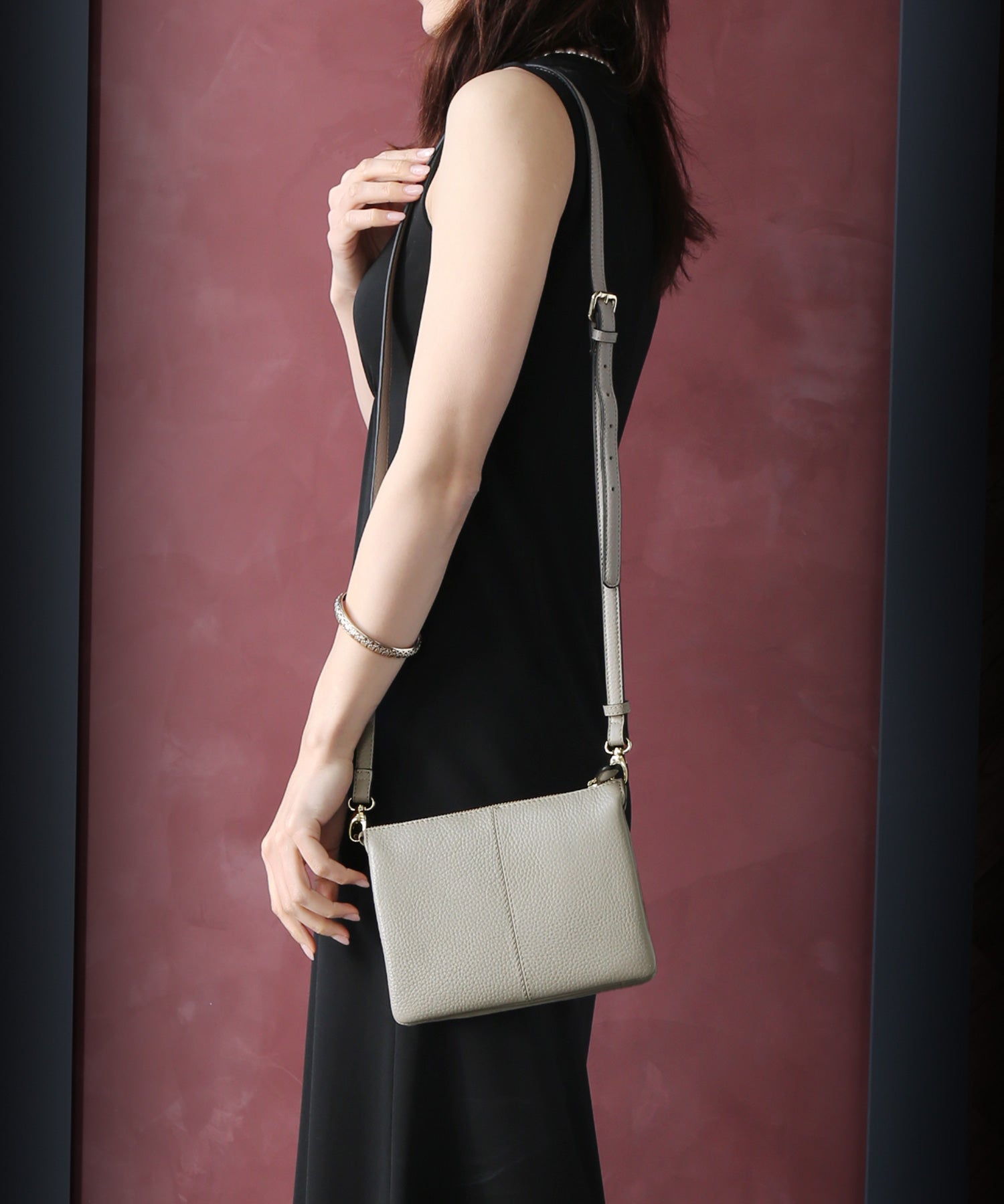 サンキョウショウカイ 三京商会 [Mia Borsa]牛革レザーショルダーバッグ,グレージュ