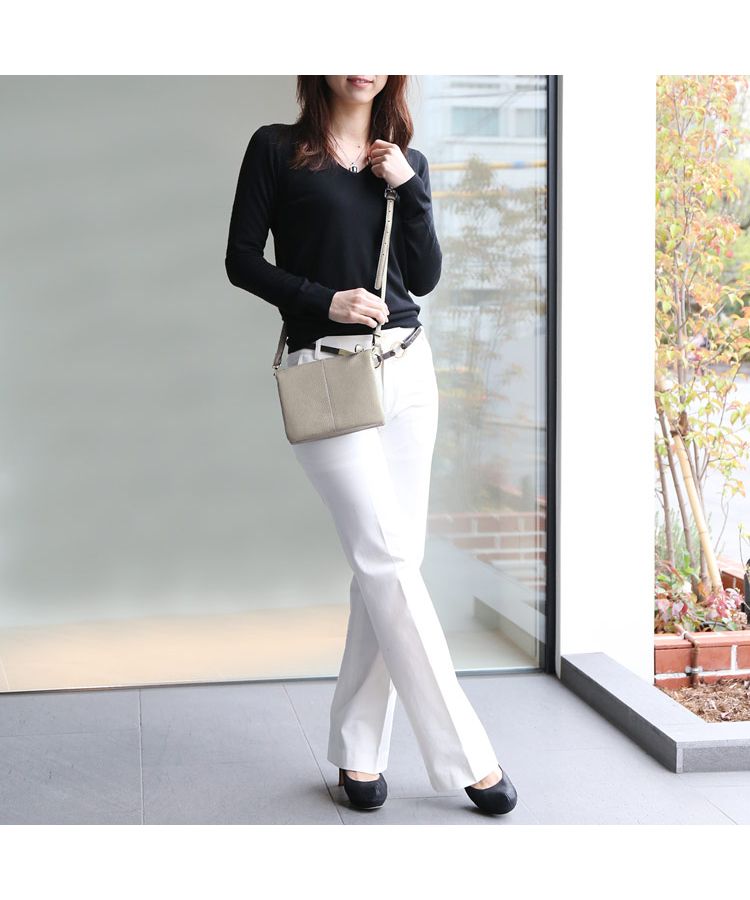 サンキョウショウカイ 三京商会 [Mia Borsa]牛革レザーショルダーバッグ