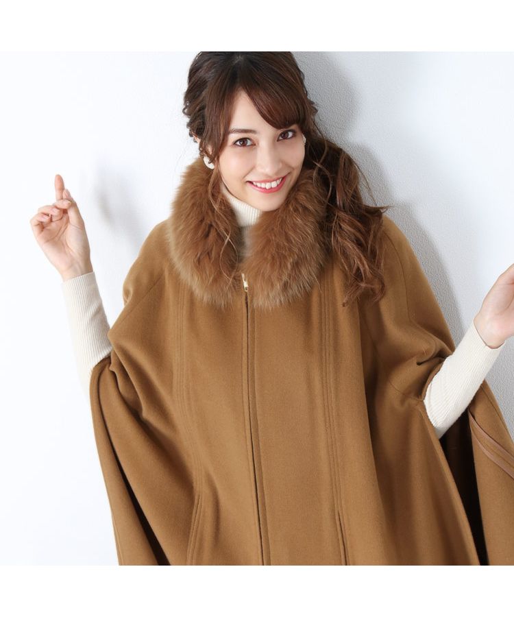 Sankyo Shokai [Filomo] Cashmere Blend Cape with Fox Collar