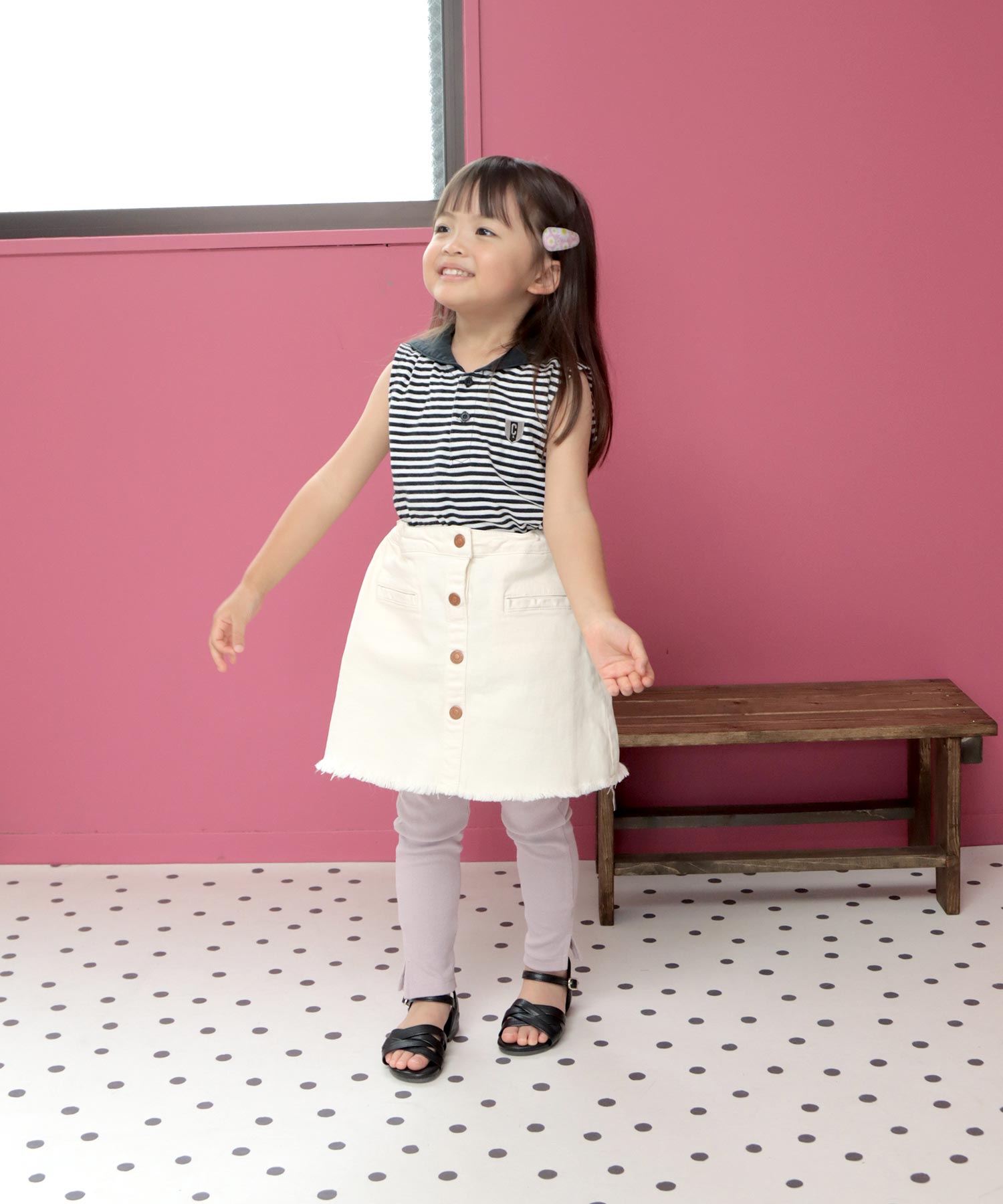 ソロット SOROTTO 編込みストラップのソフトフェイクレザーサンダル (KIDS) （ブラック） ブラック