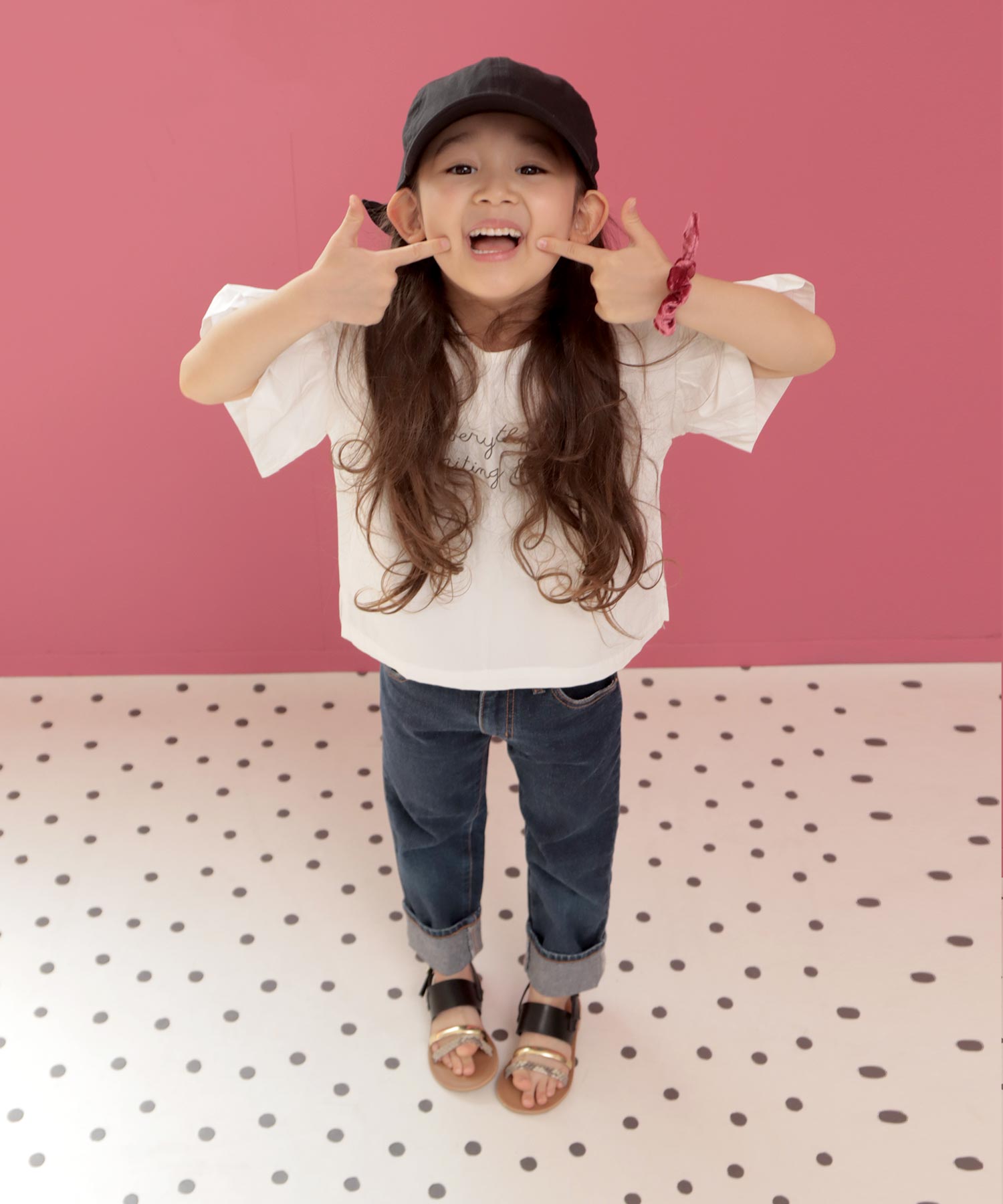 ソロット SOROTTO 【ママとお揃い】3連ストラップのフラットサンダル (KIDS) （ブラック） ブラック