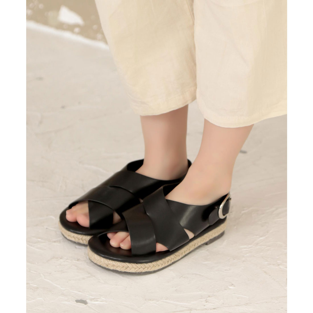 ソロット SOROTTO 【ママとお揃い】ジュートソールのフラットサンダル (KIDS) （ブラック） ブラック