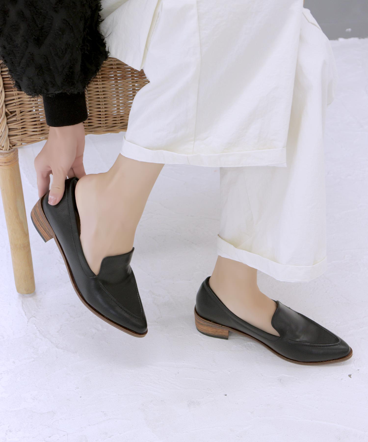 ソロット SOROTTO ウッドヒールのローファーパンプス