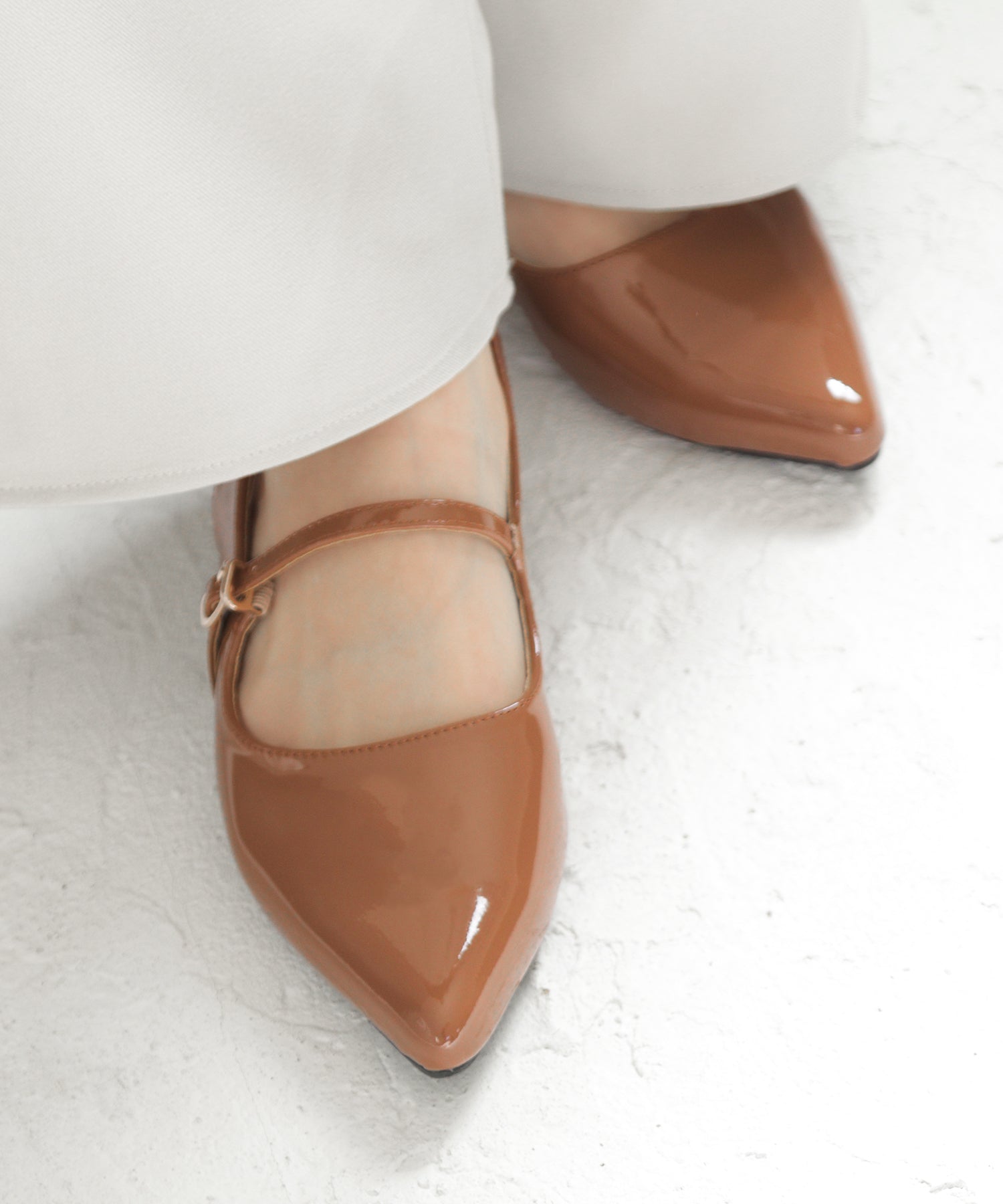 ソロット SOROTTO バックストラップメリージェーンパンプス/ポインテッドトゥ (LADYS) （ブラウン） ブラウン