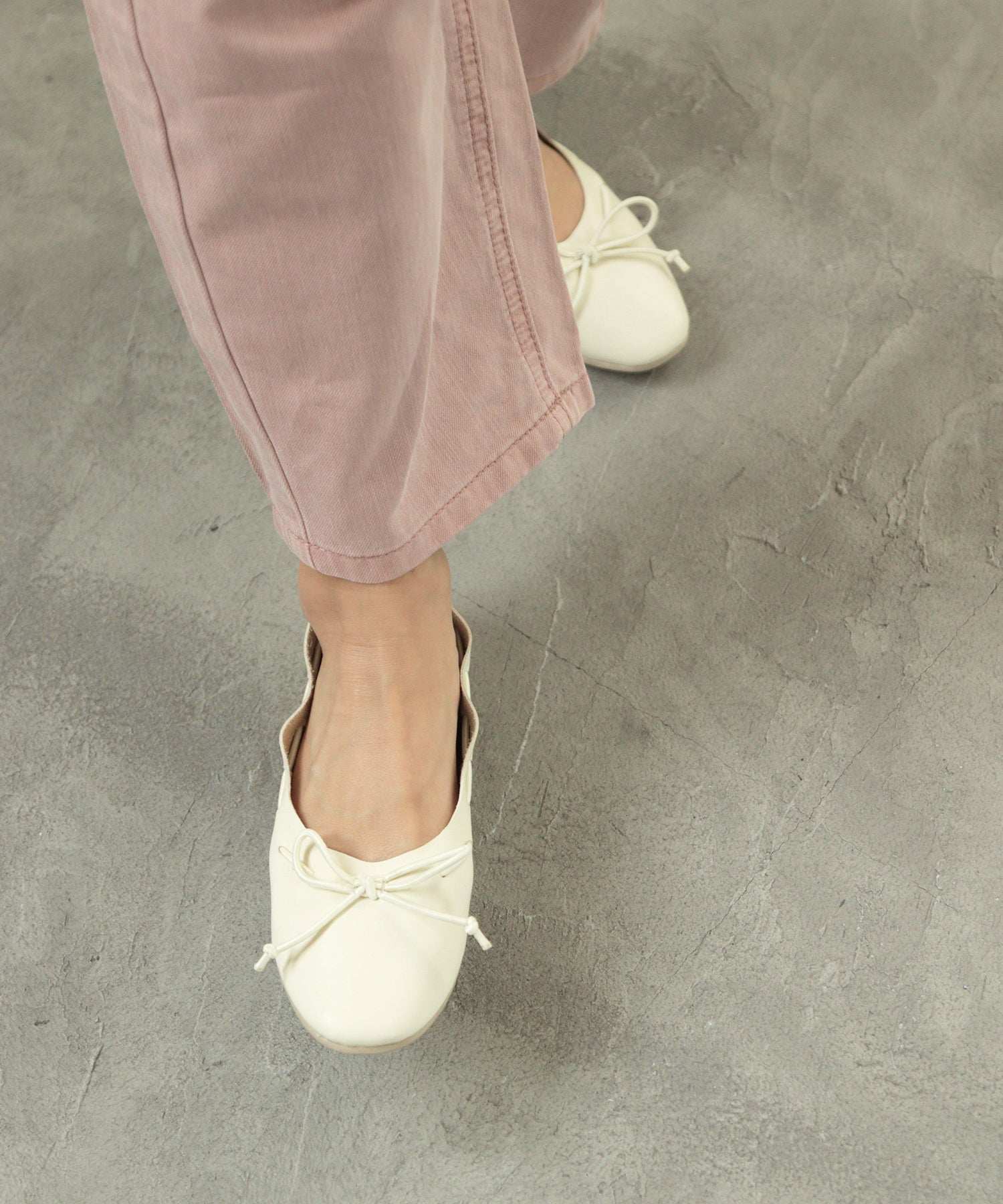 Sorotto Sorotto [從兒童到成人]輕巧的Petanko鞋，帶有Kushukushu Design