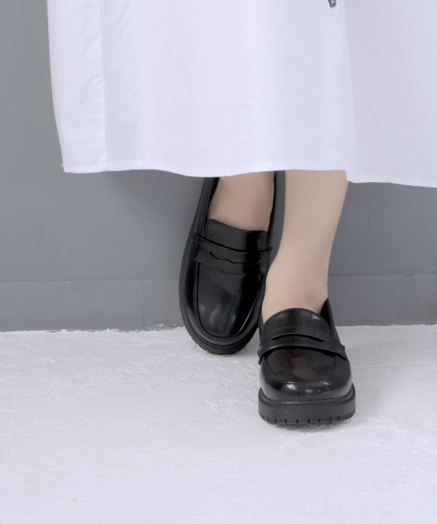 ソロット SOROTTO 『軽量』厚底トラックソールのコインローファー