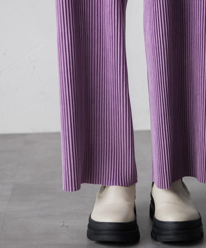 Socolla 【socolla】 Suede Touch Pleated Straight Pants