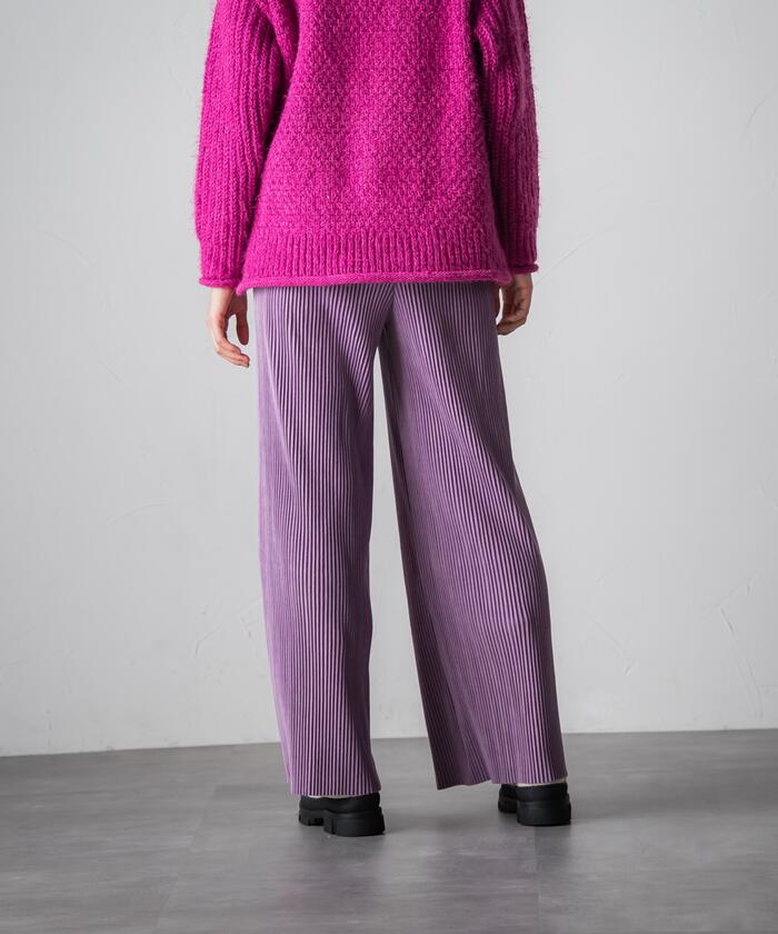Socolla 【socolla】 Suede Touch Pleated Straight Pants
