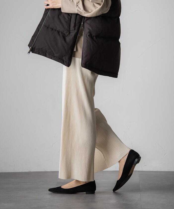 Socolla 【socolla】 Suede Touch Pleated Straight Pants
