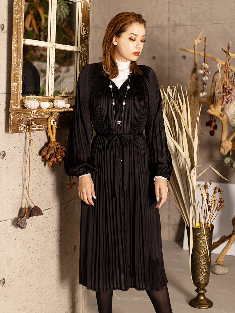 スペッチオ SPECCHIO フェイドアウトクリスタルプリーツ ワンピース