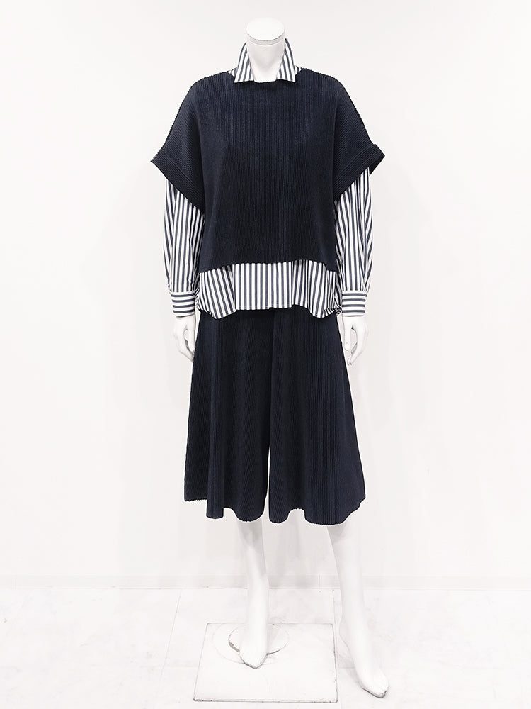 SPECCHIO　スペッチオ 　プリーツフレアパンツ スペッチオ SPECCHIO シャトルプリーツ フレアパンツ