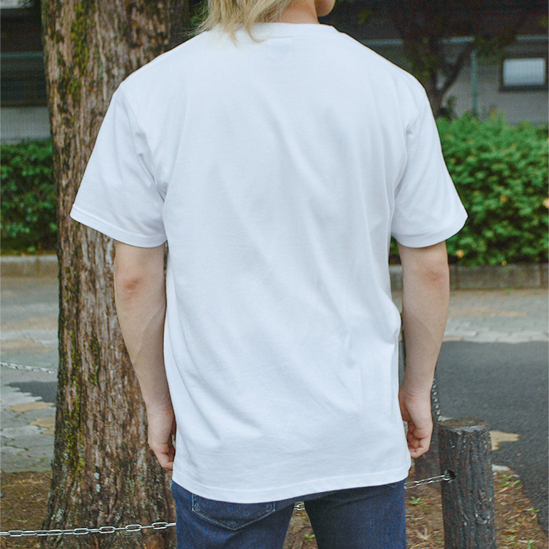 Spiritoso BROMLEY Logo Simple Lettering T-Shirt