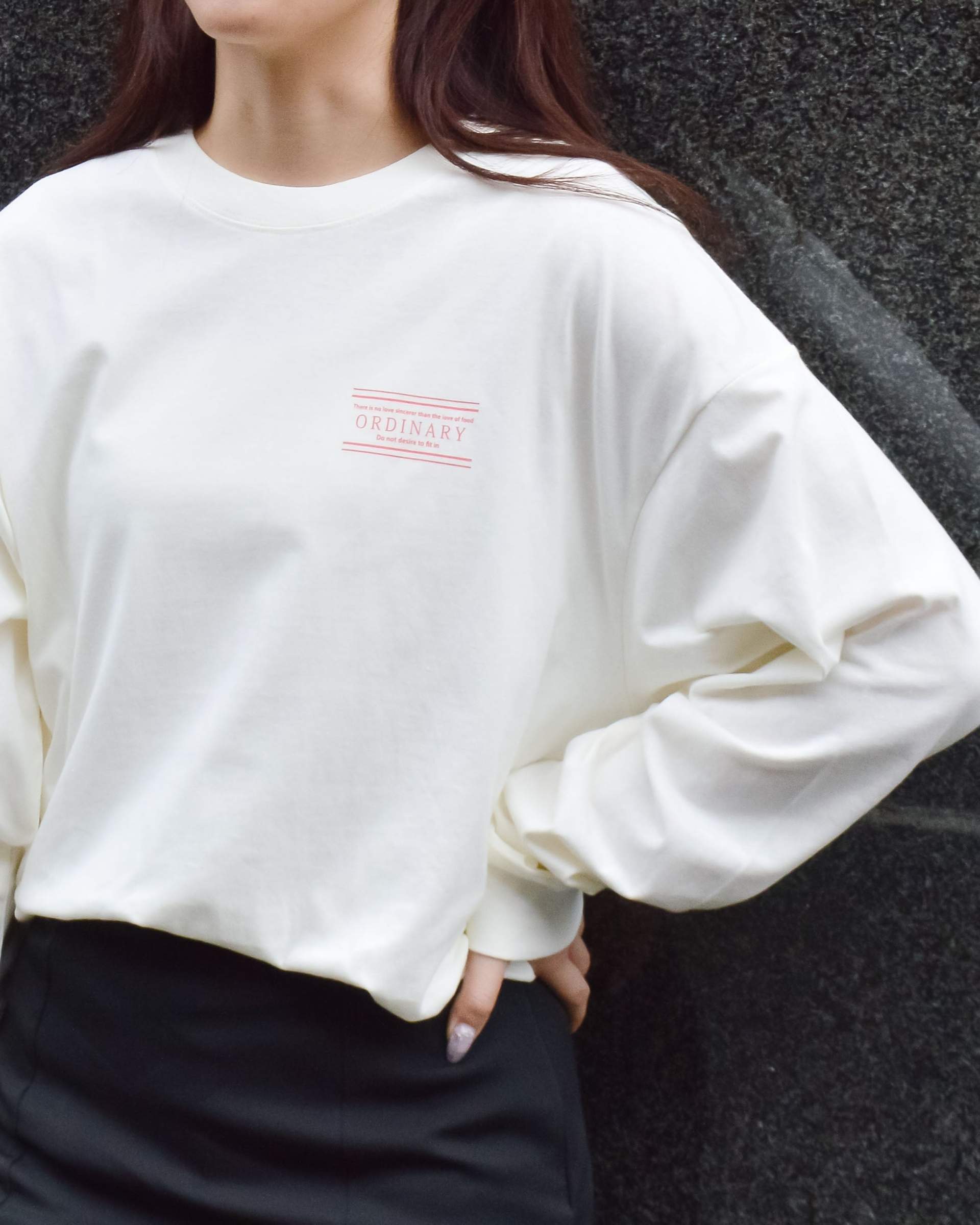 スピリトーゾ Spiritoso ORDINARYプリントTシャツ