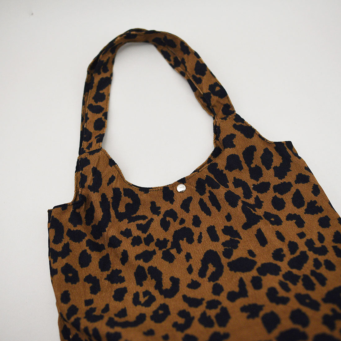 Styiro leopard print tote bag