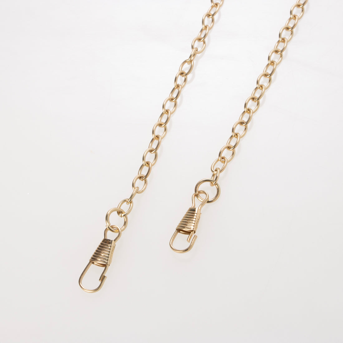 スタイロ styiro シャイニープリーツパーティーバッグ （ベージュ） ベージュ