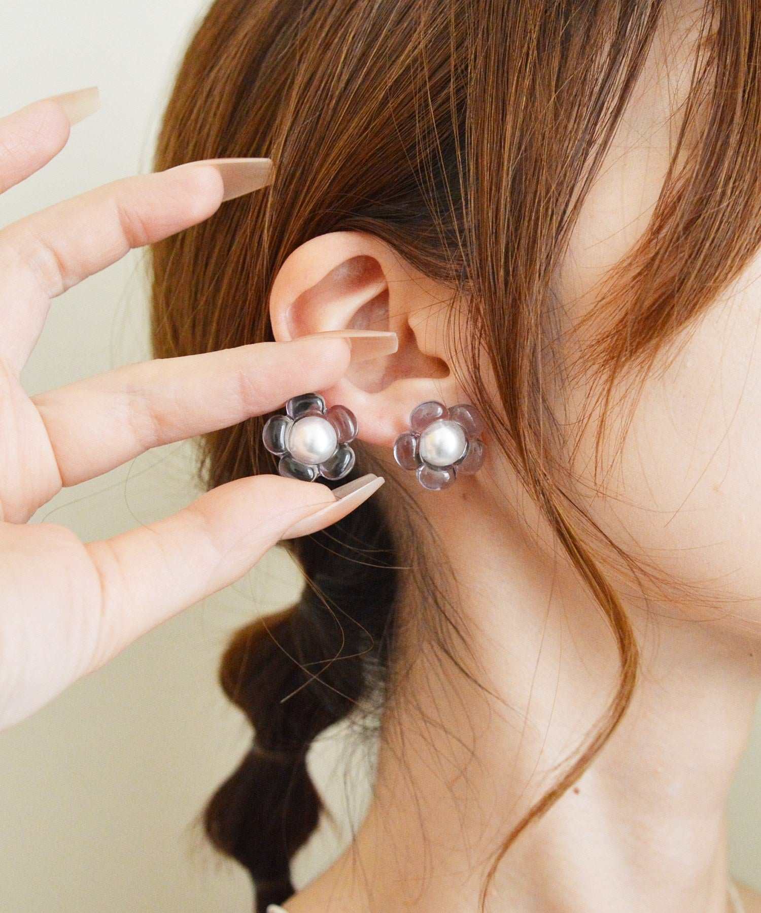 スタイロ styiro ニッケルフリー クリアフラワーパールピアス （パープル） パープル