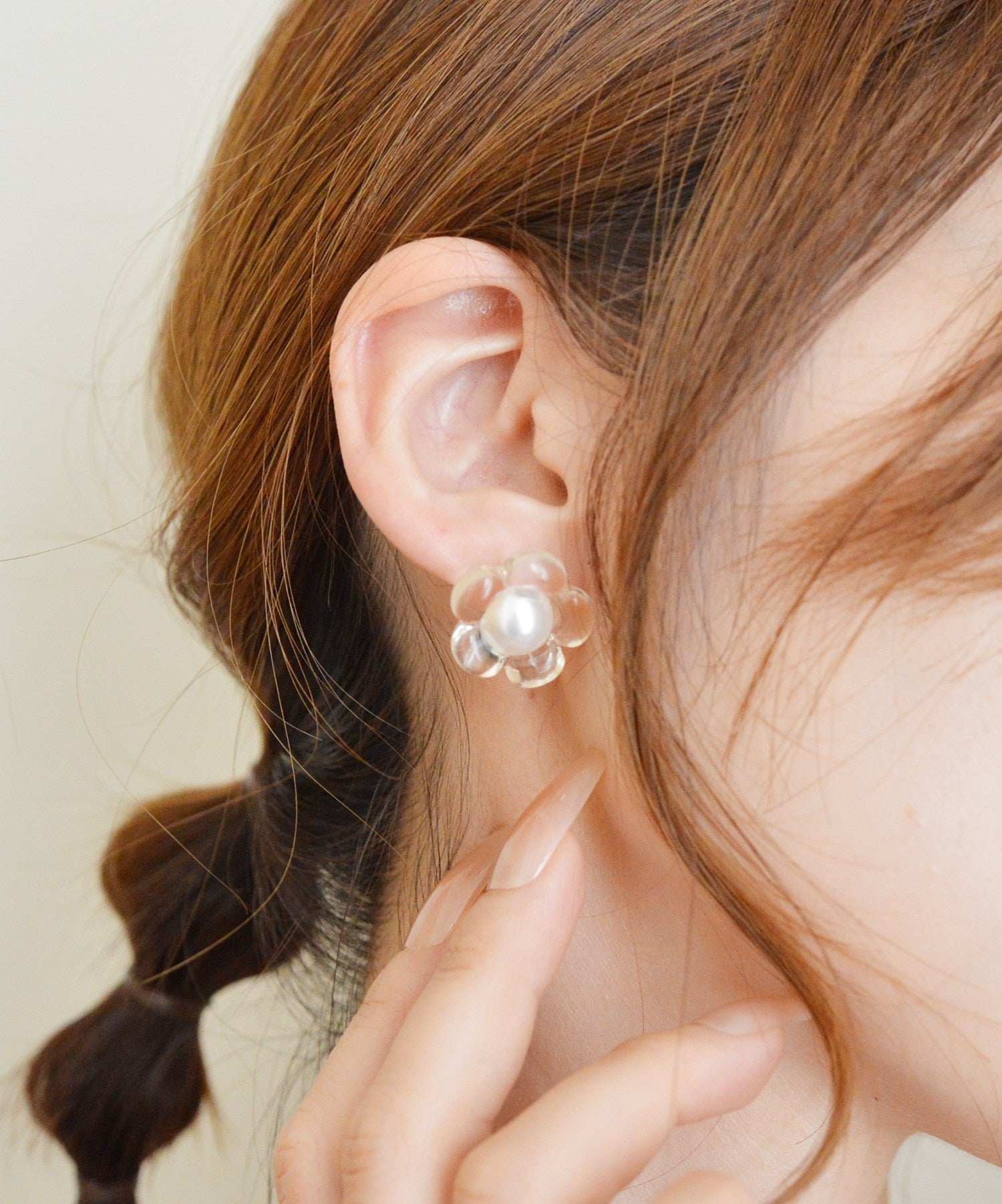 スタイロ styiro ニッケルフリー クリアフラワーパールピアス （クリア） クリア