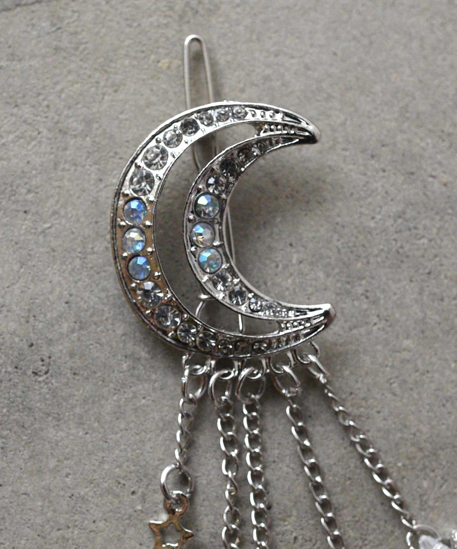 Styro Styro Visual Charm Crescent Moon Dabo Pin