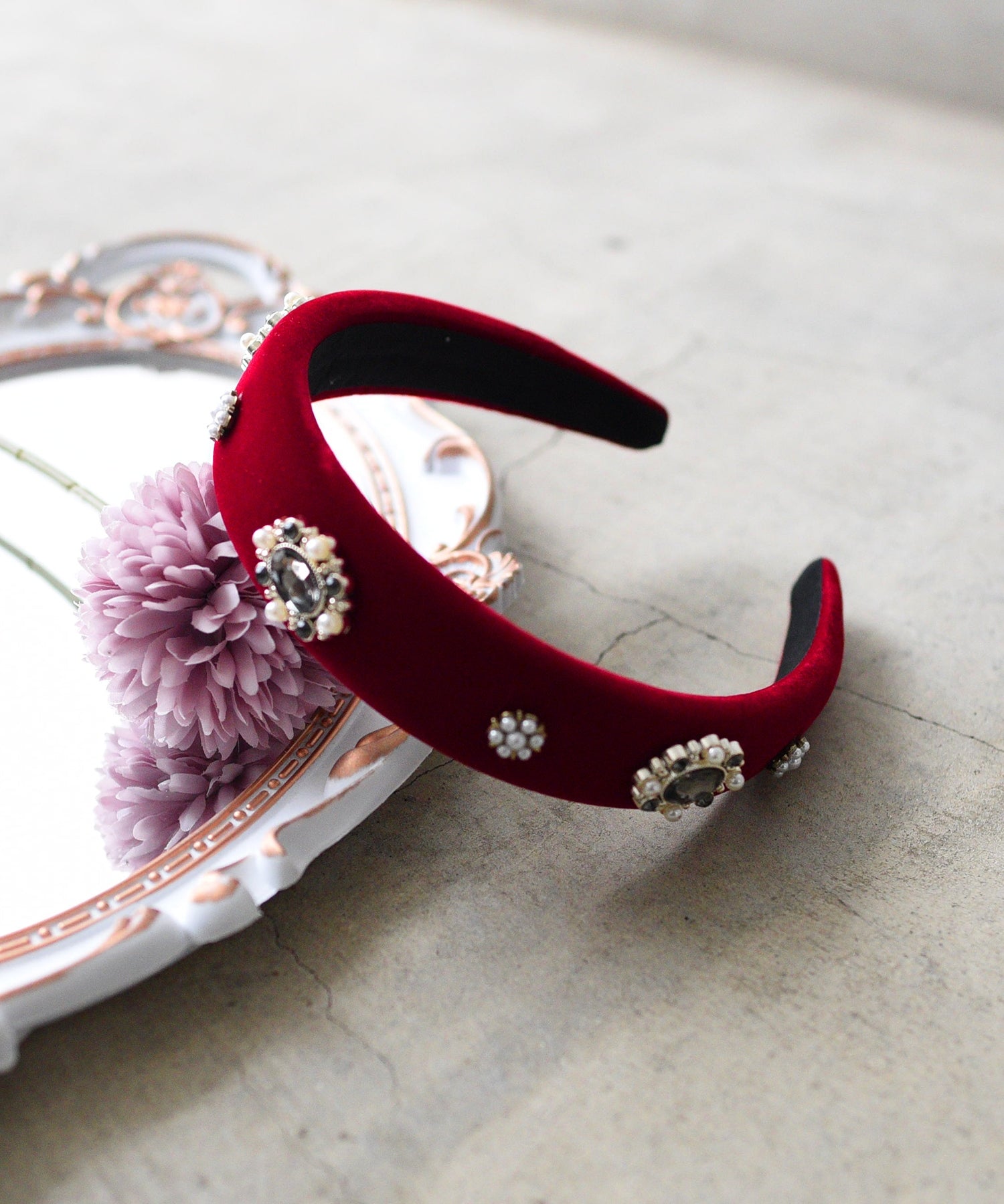 スタイロ styiro ベルベットパールビジューカチューシャ （レッド） レッド