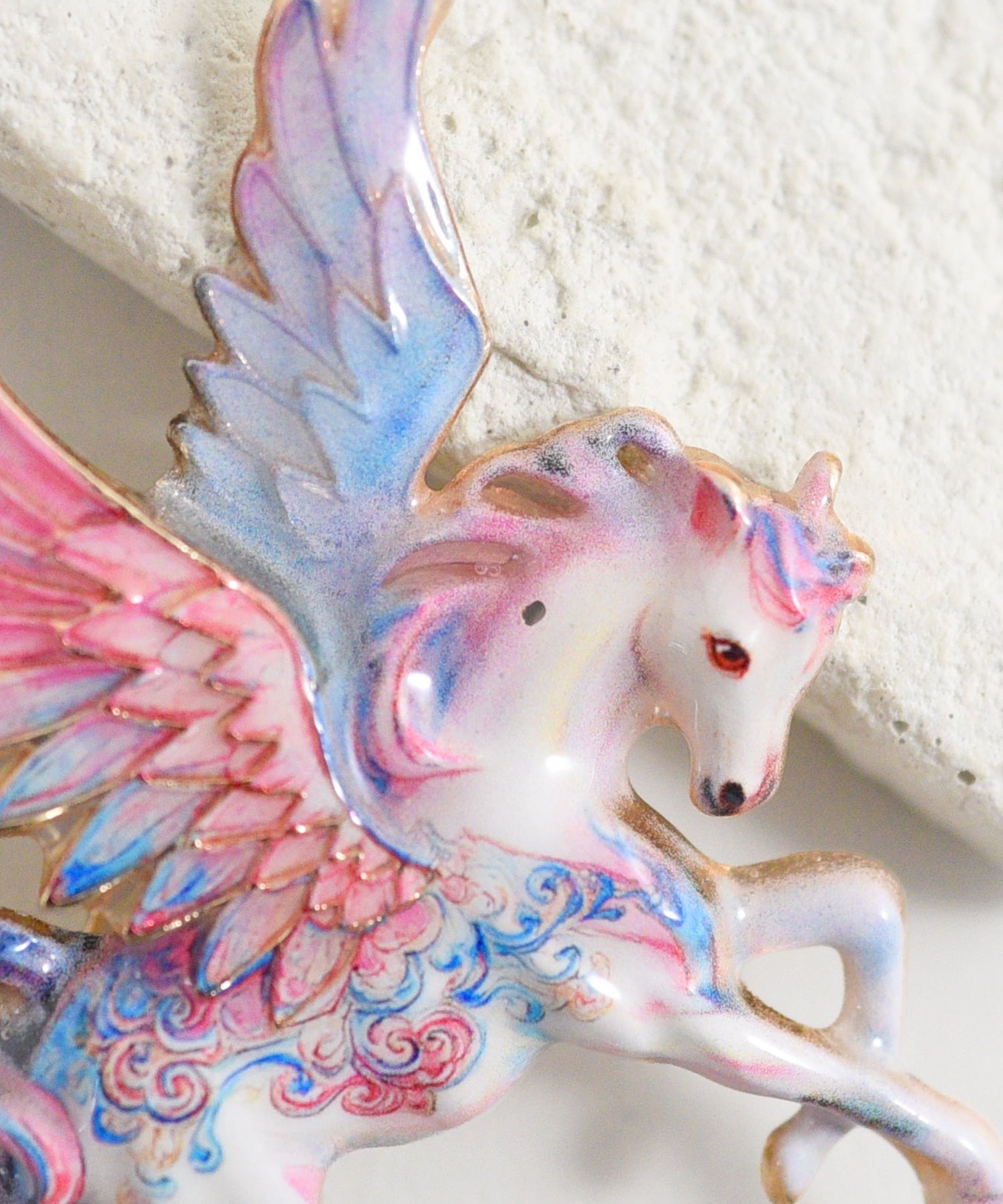 スタイロ styiro ペガサスアンティークブローチ （ピンク） ピンク