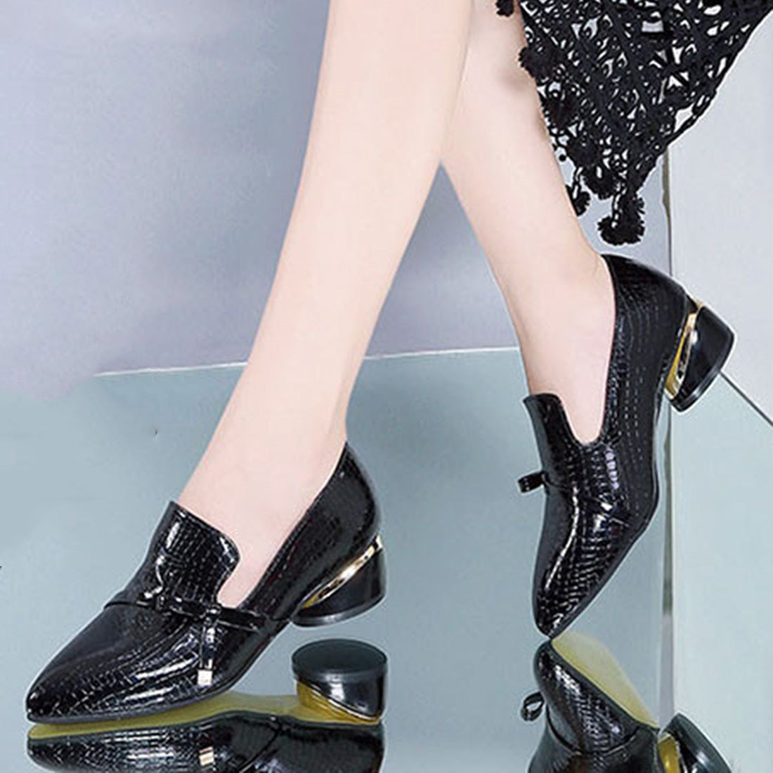 スタイルブロック STYLEBLOCK リボン付き蛇柄シューズ