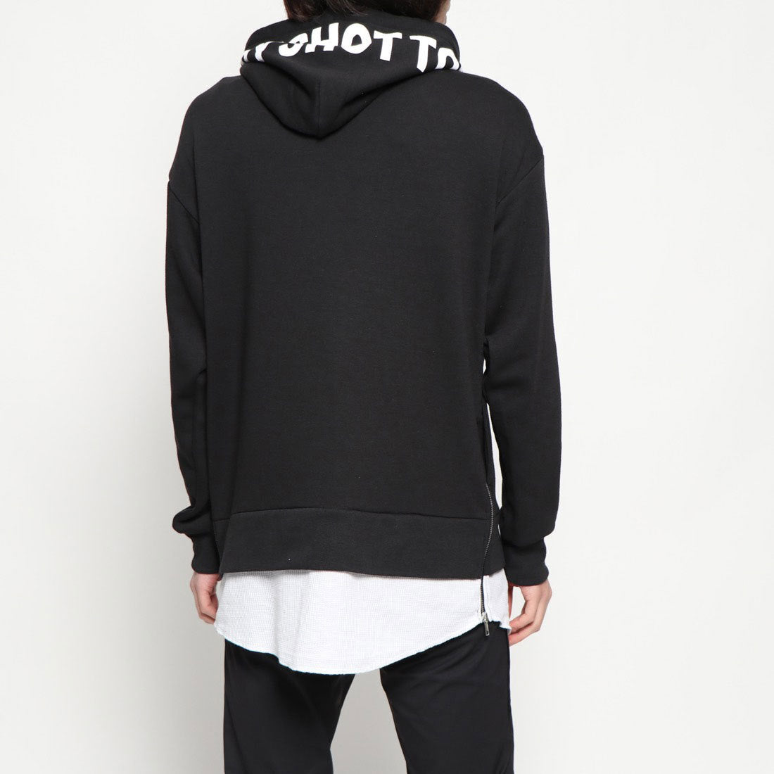 スタイルブロック STYLEBLOCK フェイクレイヤードプリント入りパーカー