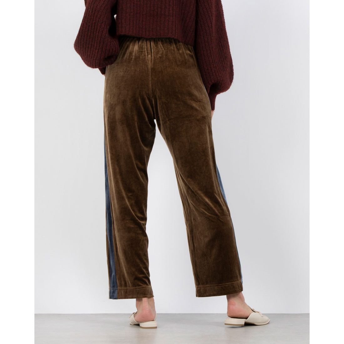 スタイルブロック STYLEBLOCK ベロアサイドラインストレートパンツ