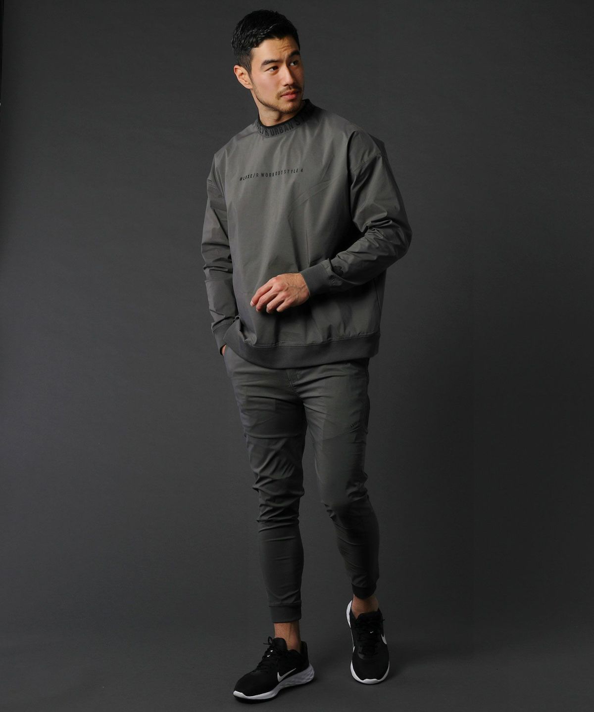 カジュアル THE CASUAL LUXE/R ベルトループ付き ストレッチ 布帛 裾 リブ ジョガーパンツ