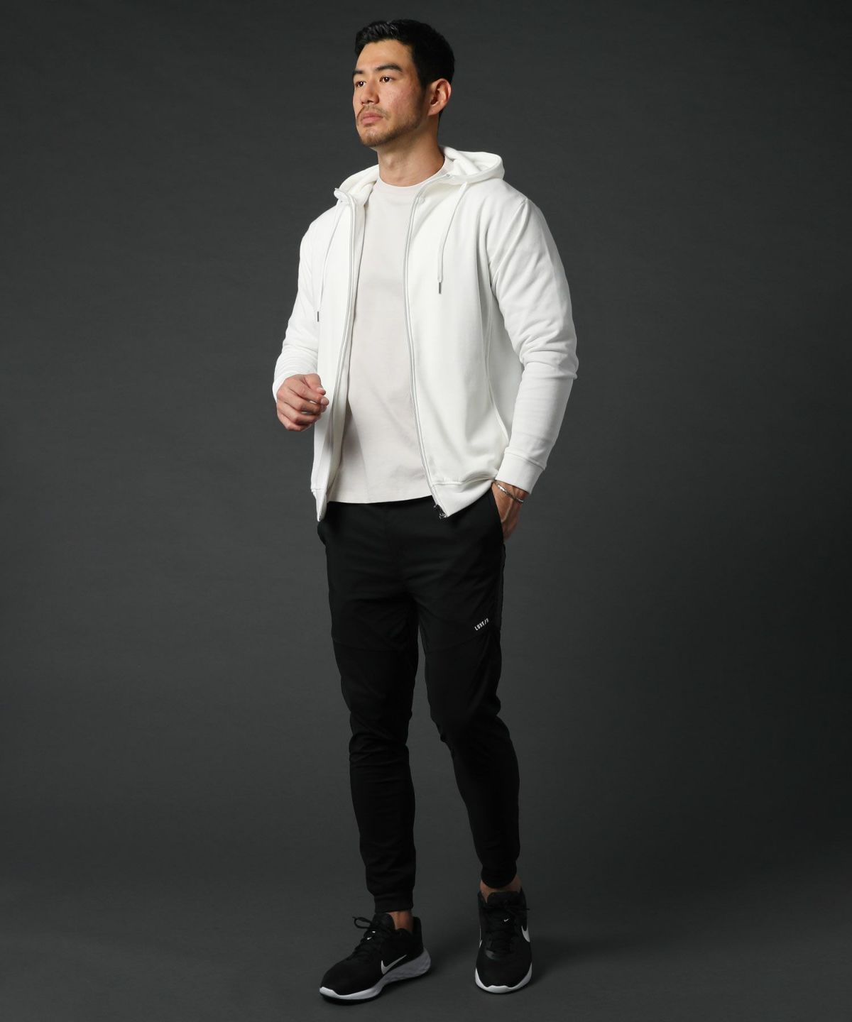 カジュアル THE CASUAL LUXE/R ベルトループ付き ストレッチ 布帛 裾 リブ ジョガーパンツ