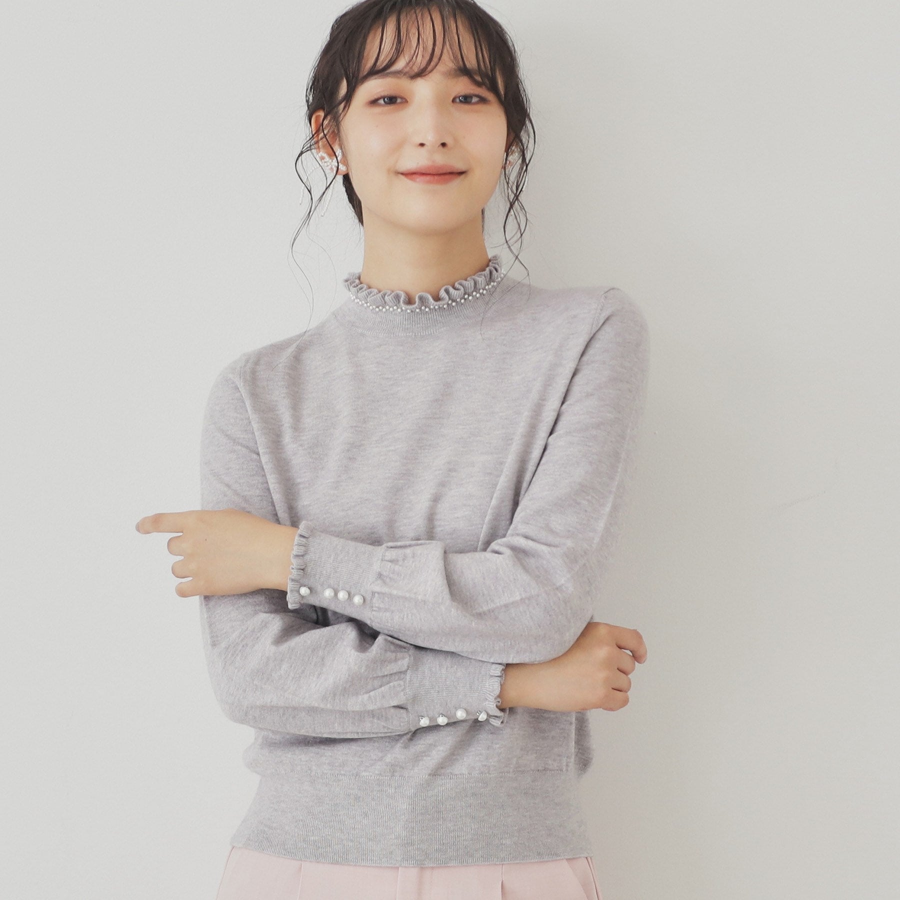 SunaUna 【SS to L size range / 6 color options】 Pearl-like petite craft knit