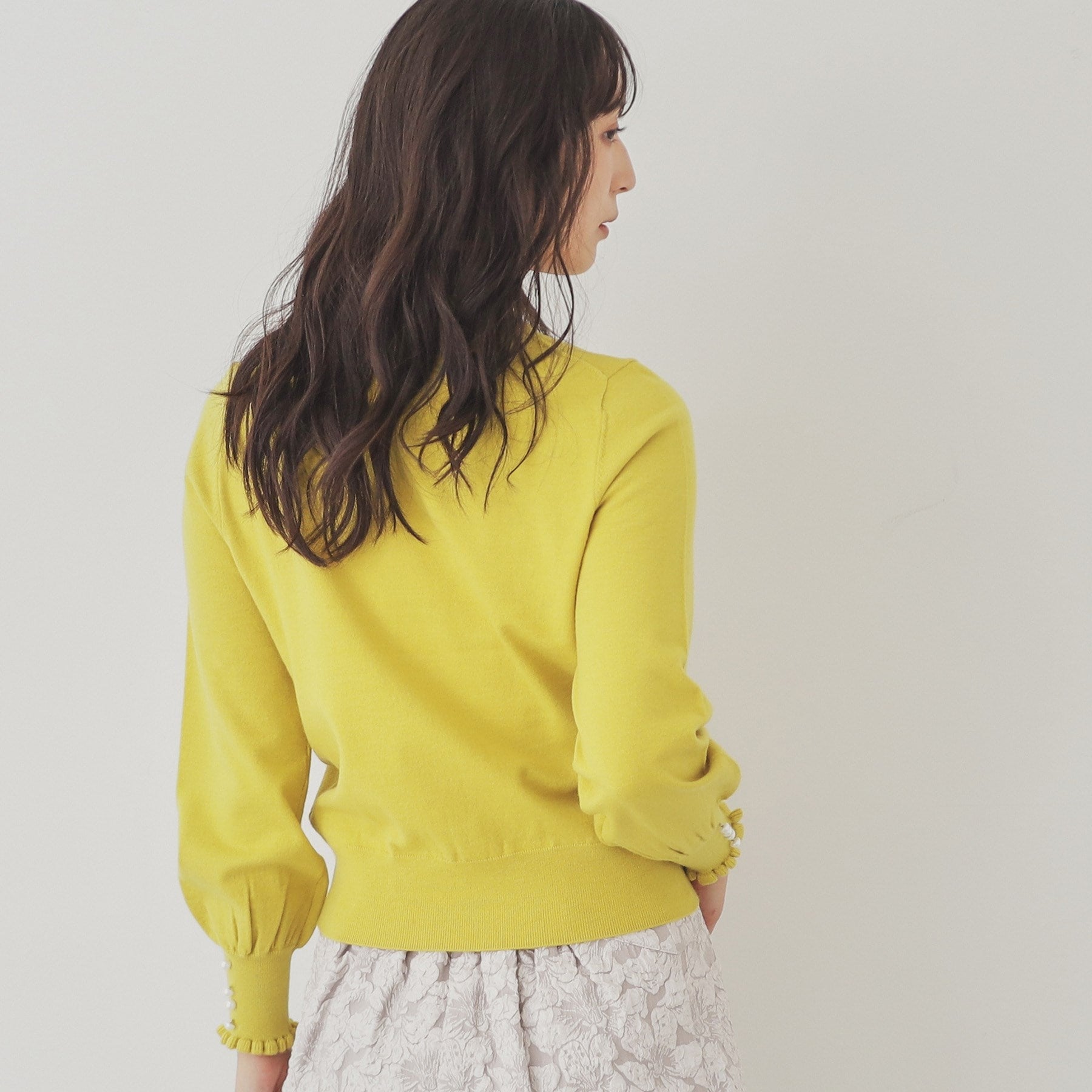 SunaUna 【SS to L size range / 6 color options】 Pearl-like petite craft knit