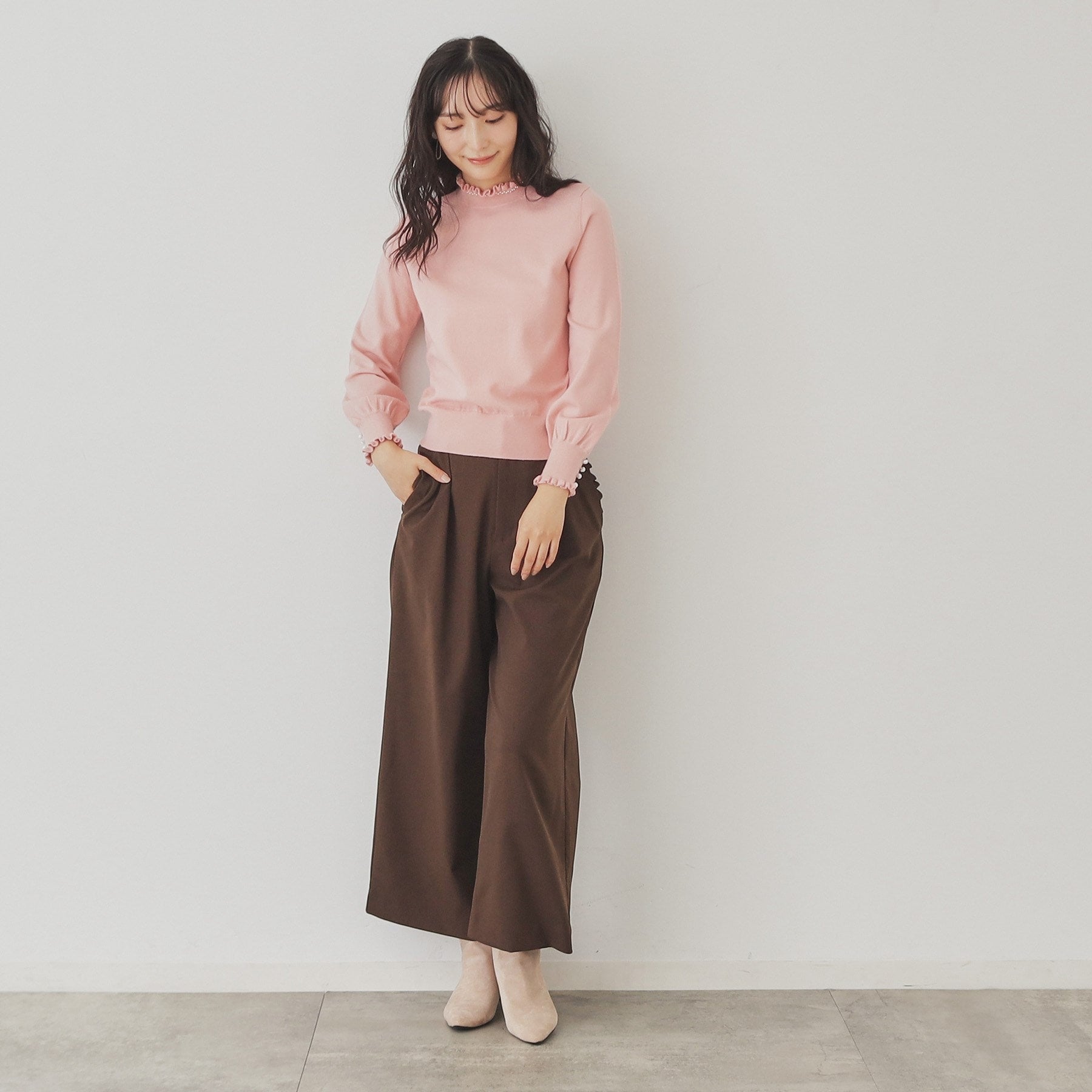 SunaUna 【SS to L size range / 6 color options】 Pearl-like petite craft knit