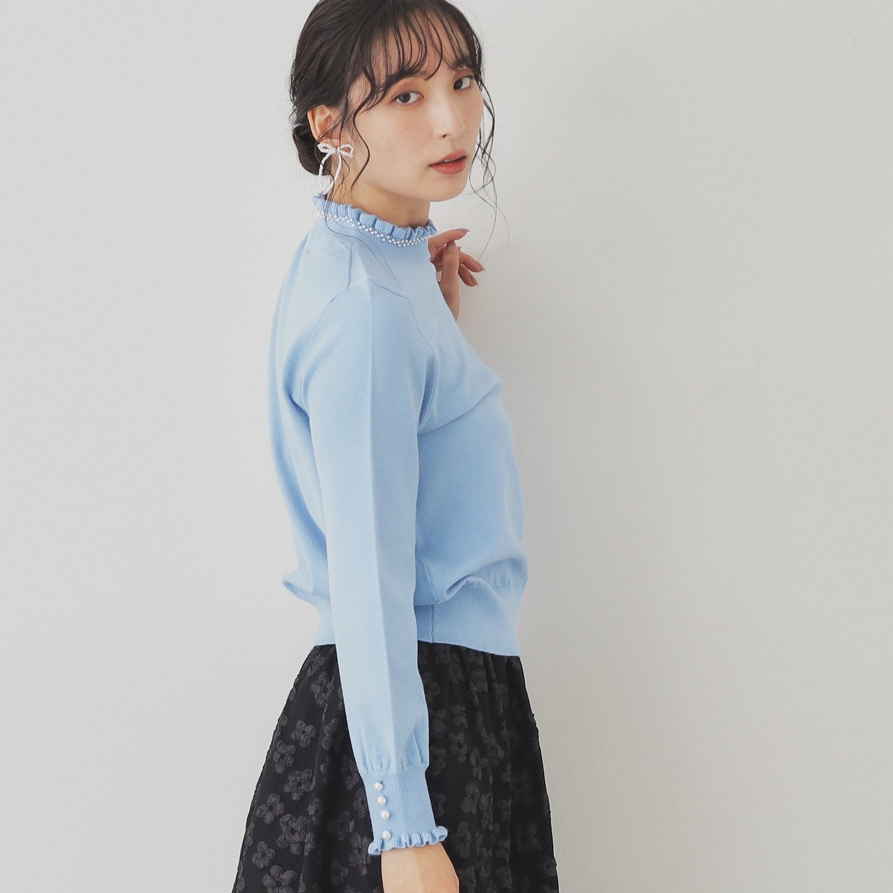 SunaUna 【SS to L size range / 6 color options】 Pearl-like petite craft knit