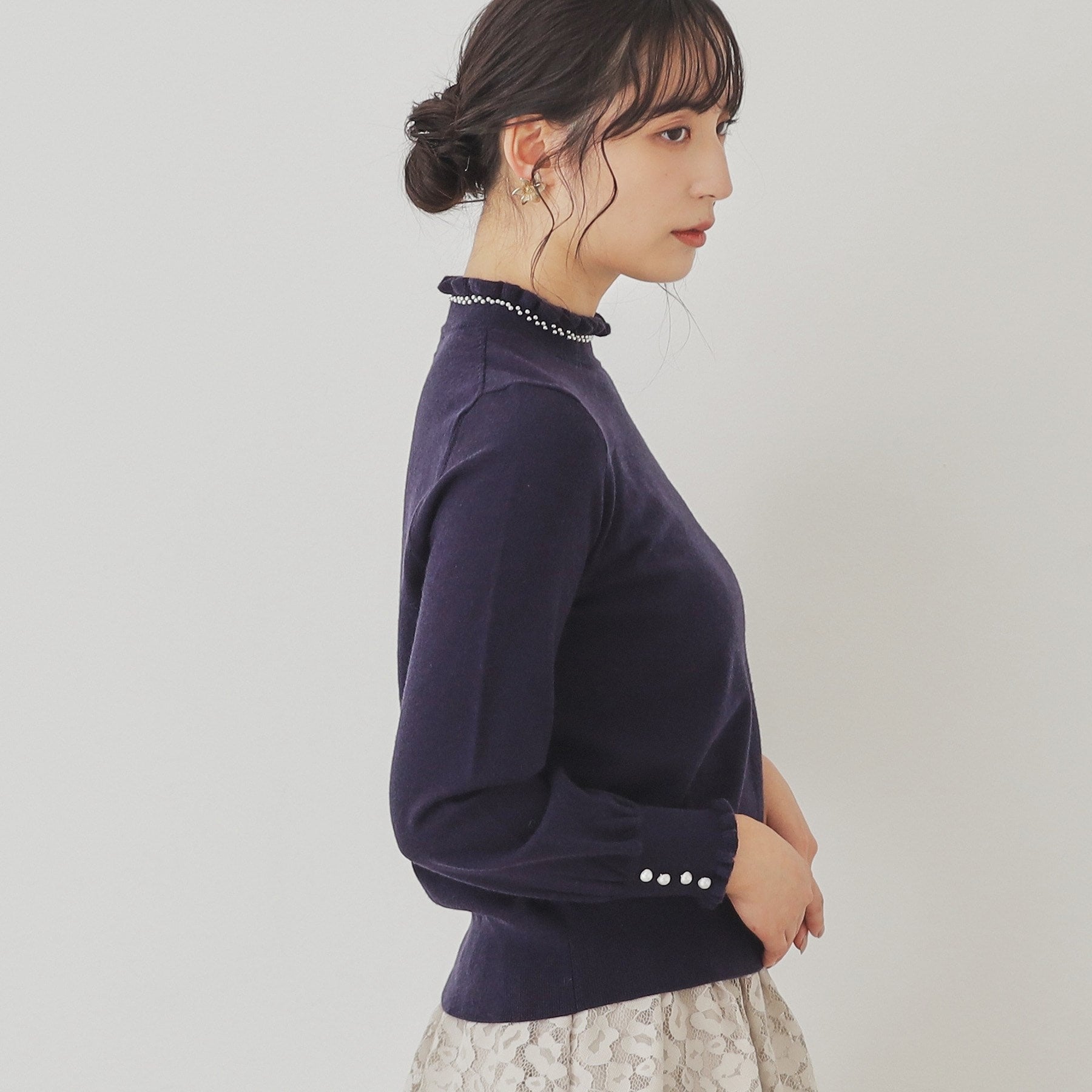 SunaUna 【SS to L size range / 6 color options】 Pearl-like petite craft knit