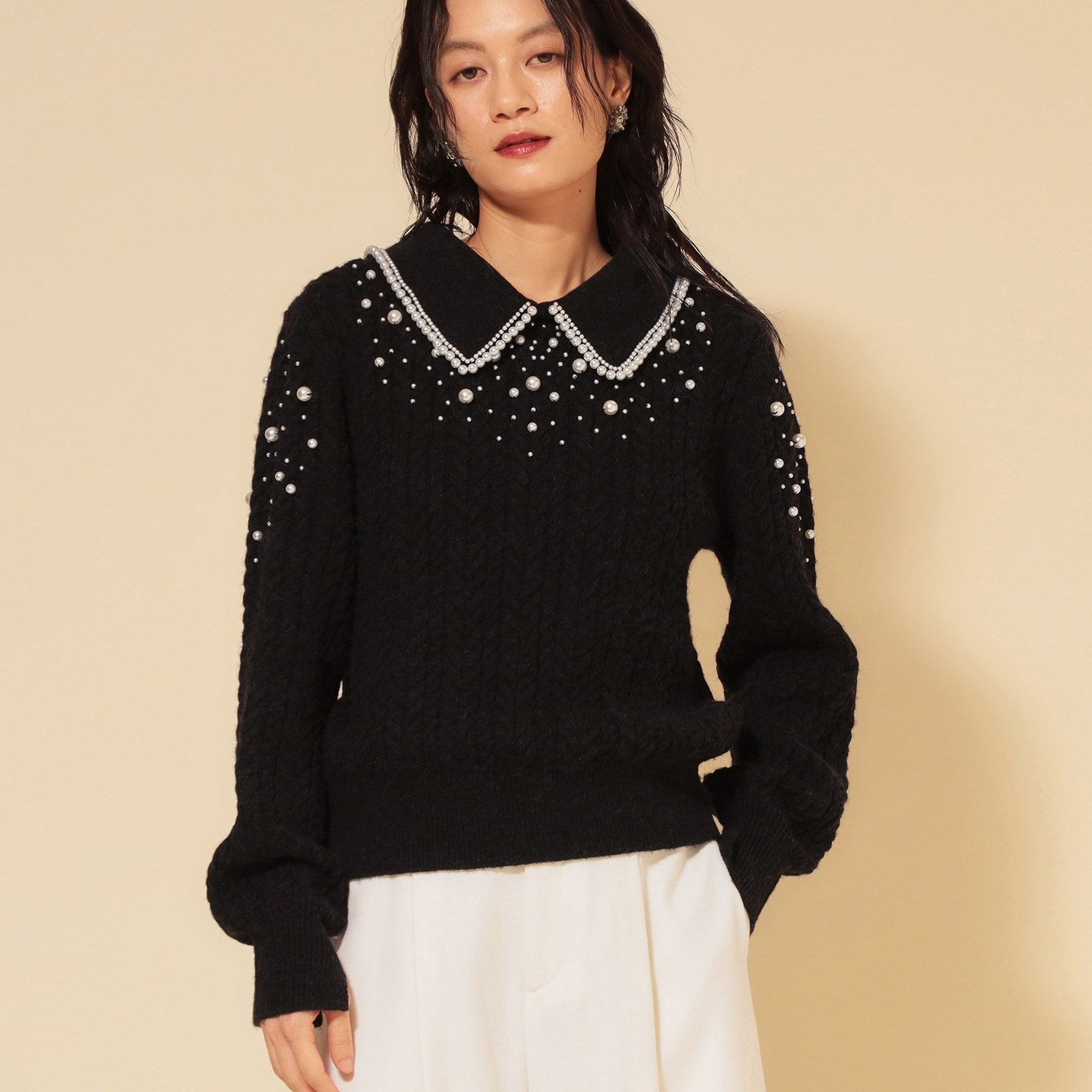 スーナウーナ SunaUna 【COLLECTION LINE】衿付きパール調ニット （ブラック(019)） ブラック(019)