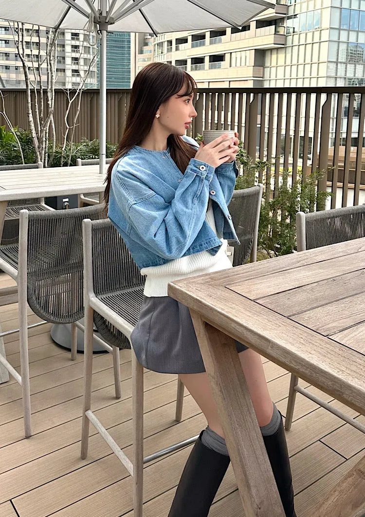 Tuck detail short pants