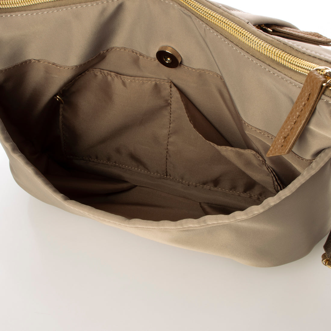 TabiKomono TB Water-repellent Half-moon Shoulder Bag