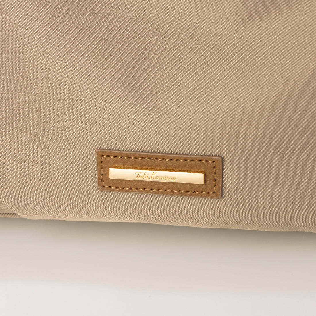 TabiKomono TB Water-repellent Vertical Shoulder Bag