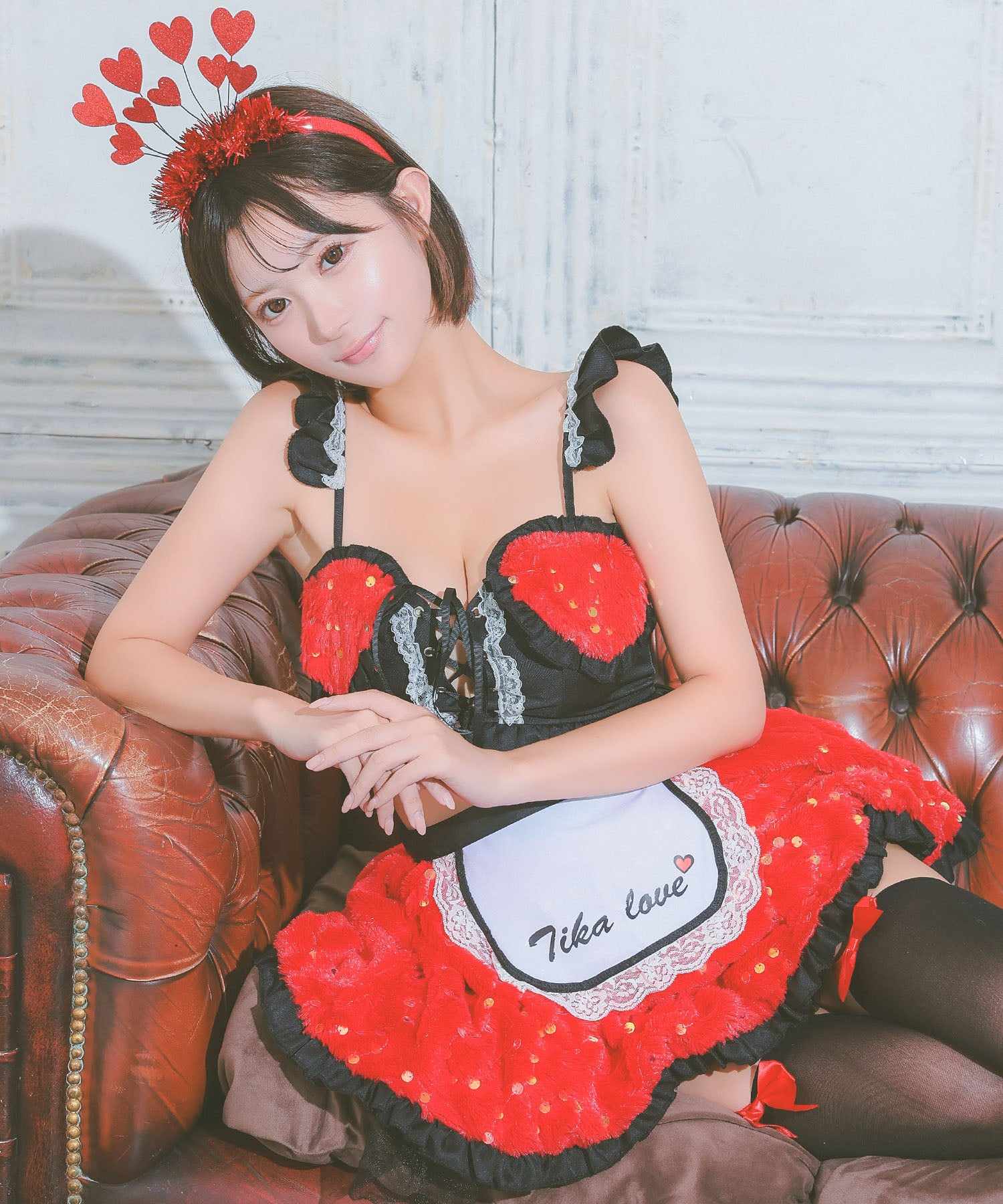 ティカ Tika ハロウィン  コスプレキラキラスパンコール付きもこもこレースアップへそ出し個性フレアスカートセクシーメイド [4点セット] 【返品不可商品】,ブラック×レッド