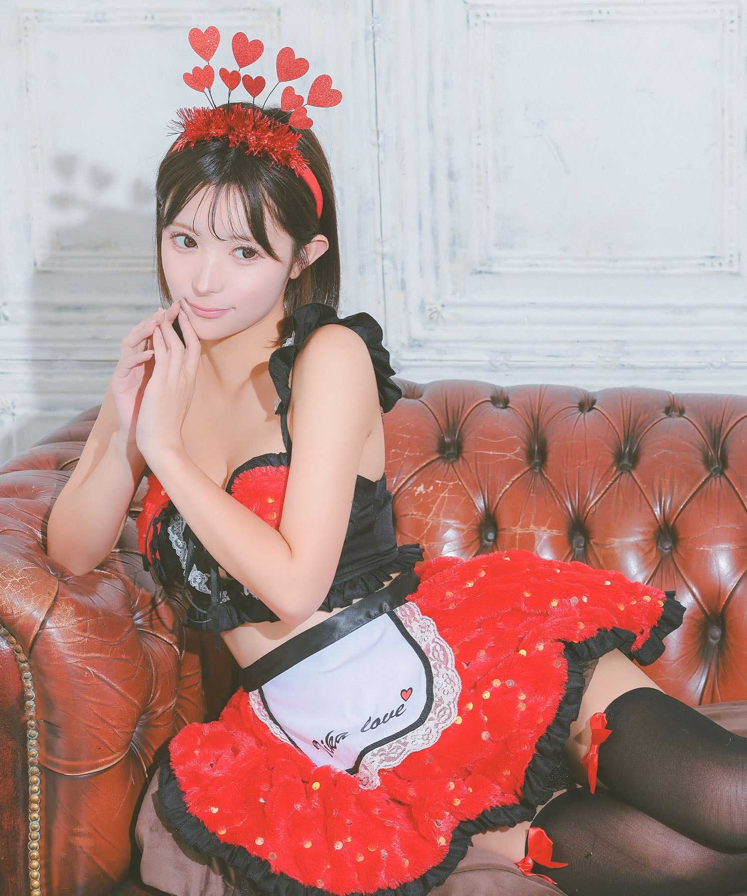 ティカ Tika ハロウィン  コスプレキラキラスパンコール付きもこもこレースアップへそ出し個性フレアスカートセクシーメイド [4点セット] 【返品不可商品】