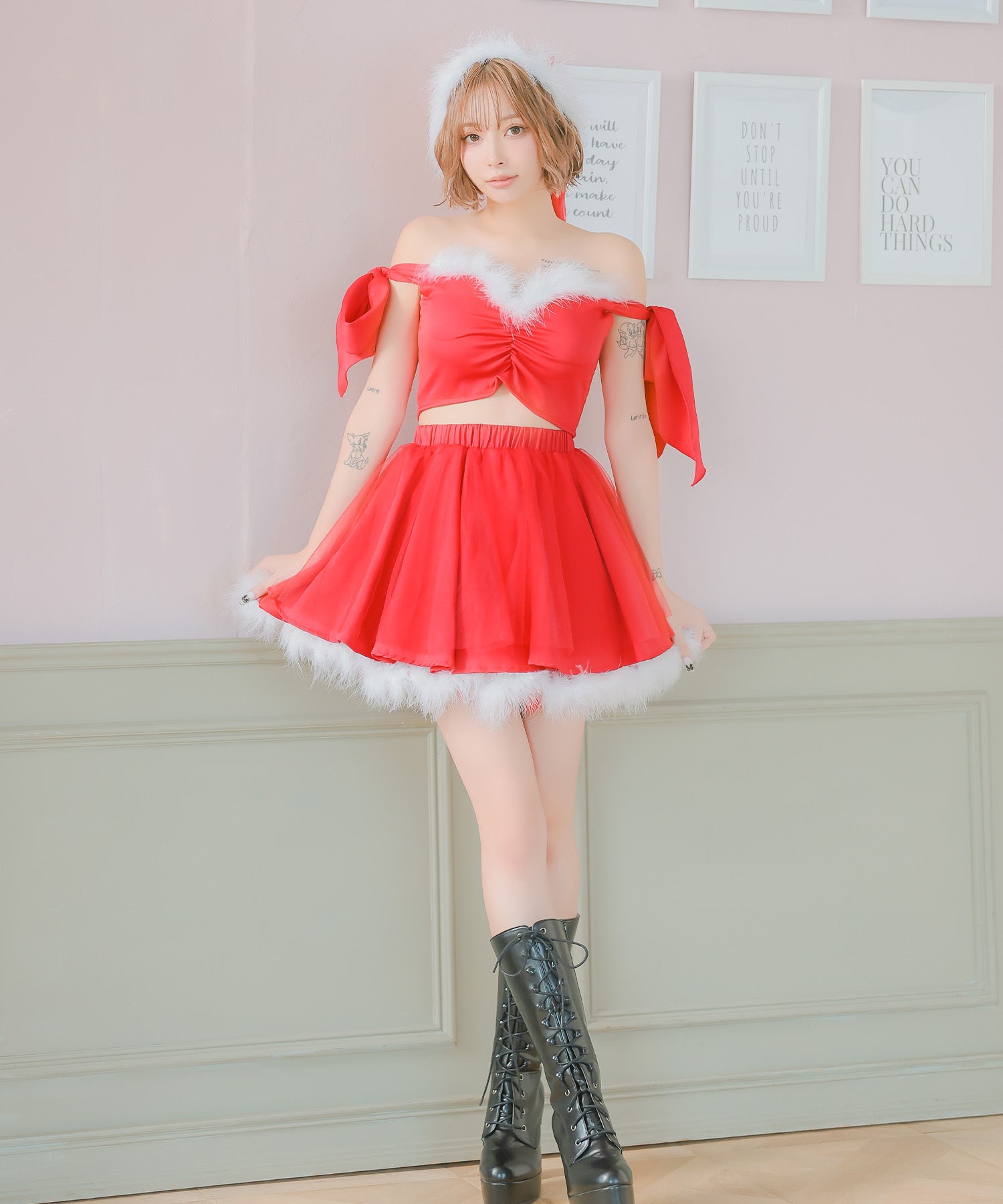 ティカ Tika サンタコス 3点set オフショルリボントップス×ボリュームシフォンフレアスカートガーリーサンタコスプレドレス【返品不可商品】