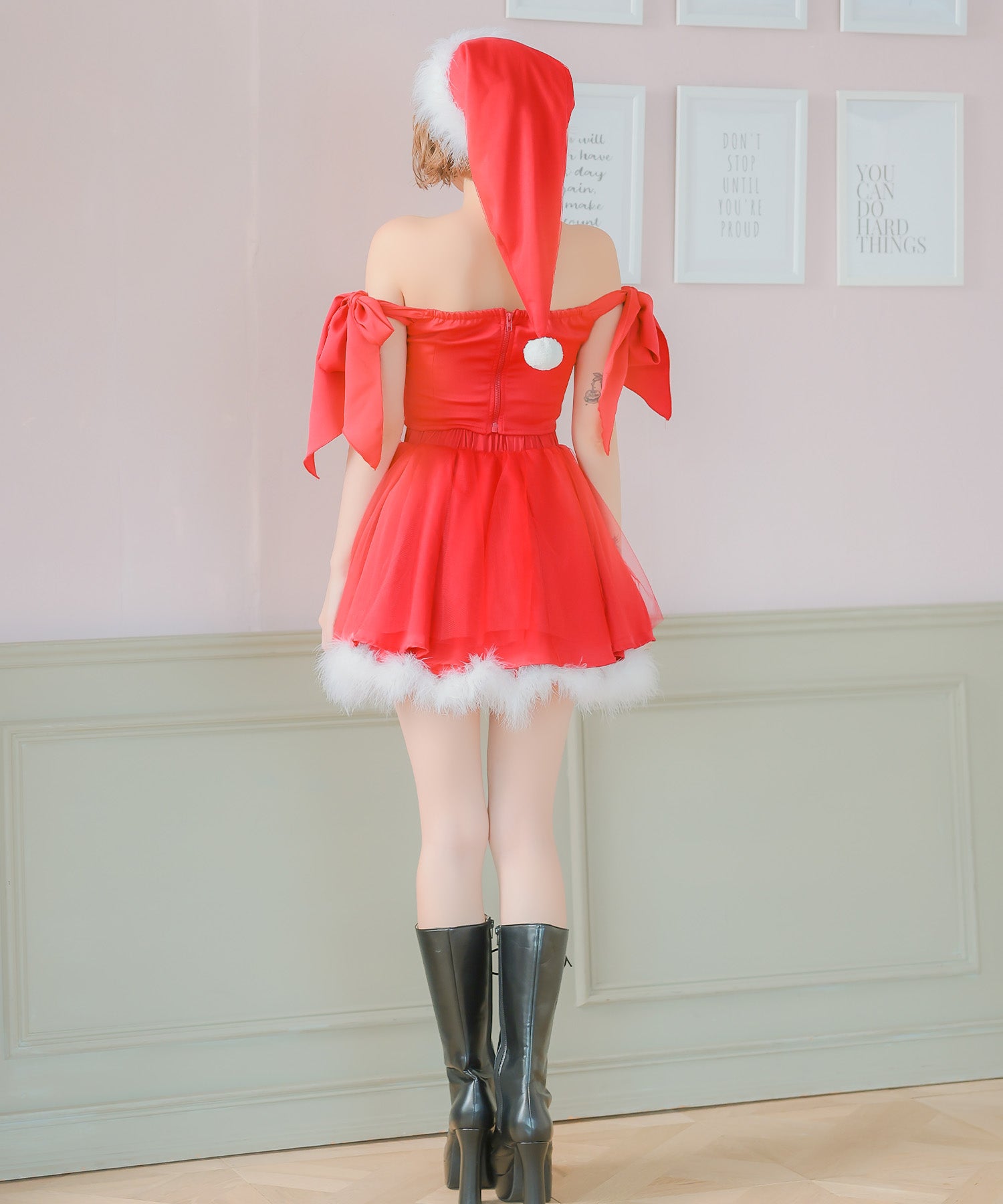 ティカ Tika サンタコス 3点set オフショルリボントップス×ボリュームシフォンフレアスカートガーリーサンタコスプレドレス【返品不可商品】