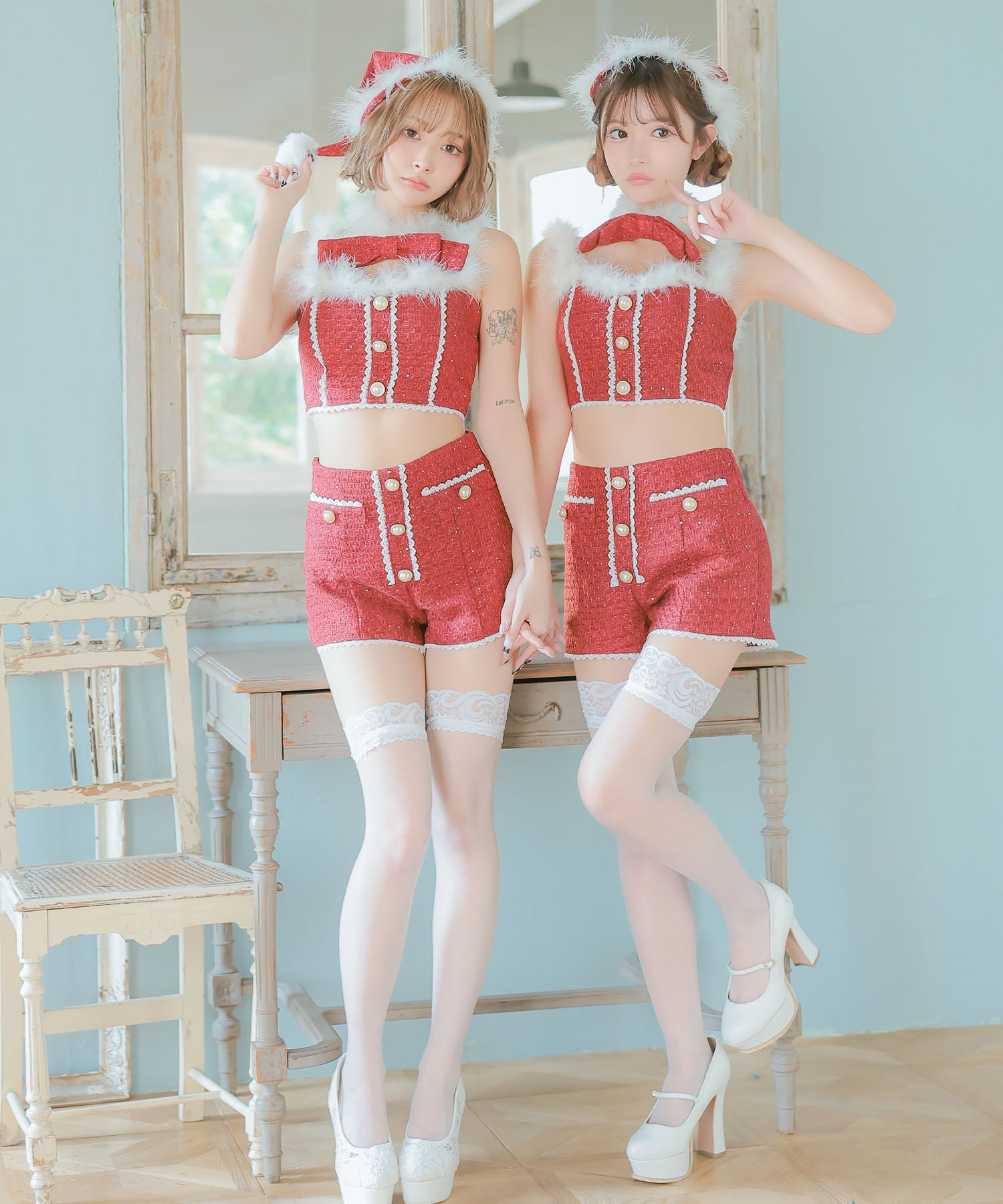 ティカ Tika サンタコス 4点set へそ出しトップス×ショートパンツレーステープパールツイードガーリーツイン王道サンタコスプレ 【返品不可商品】