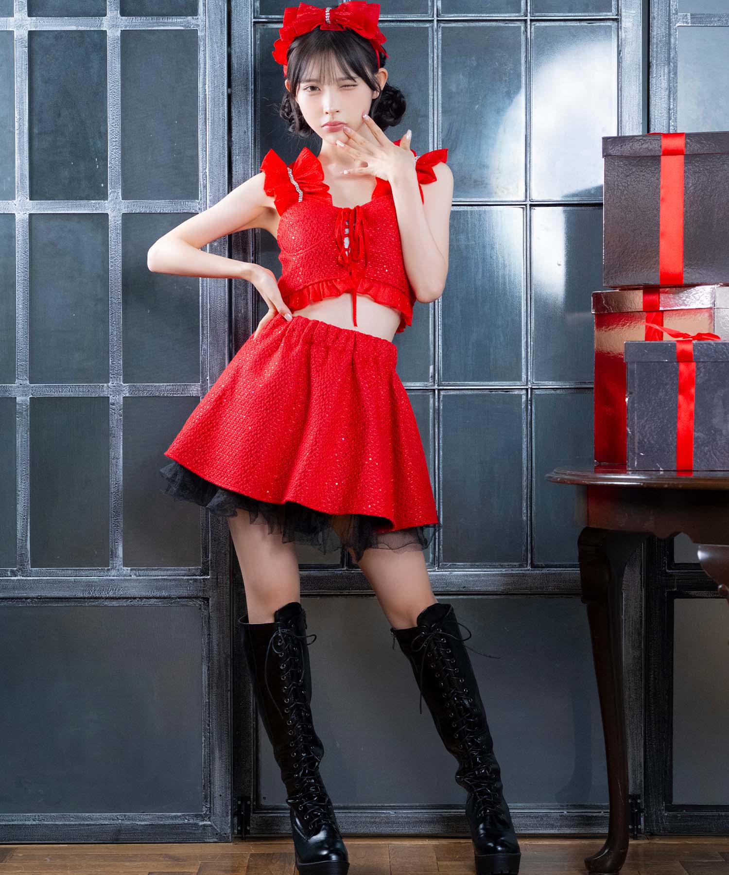 Tika Santa Cos 3-piece set Frill shoulder bust lace-up design tweed glitter separate flare skirt Santa cosplay dress 【Non-returnable item】