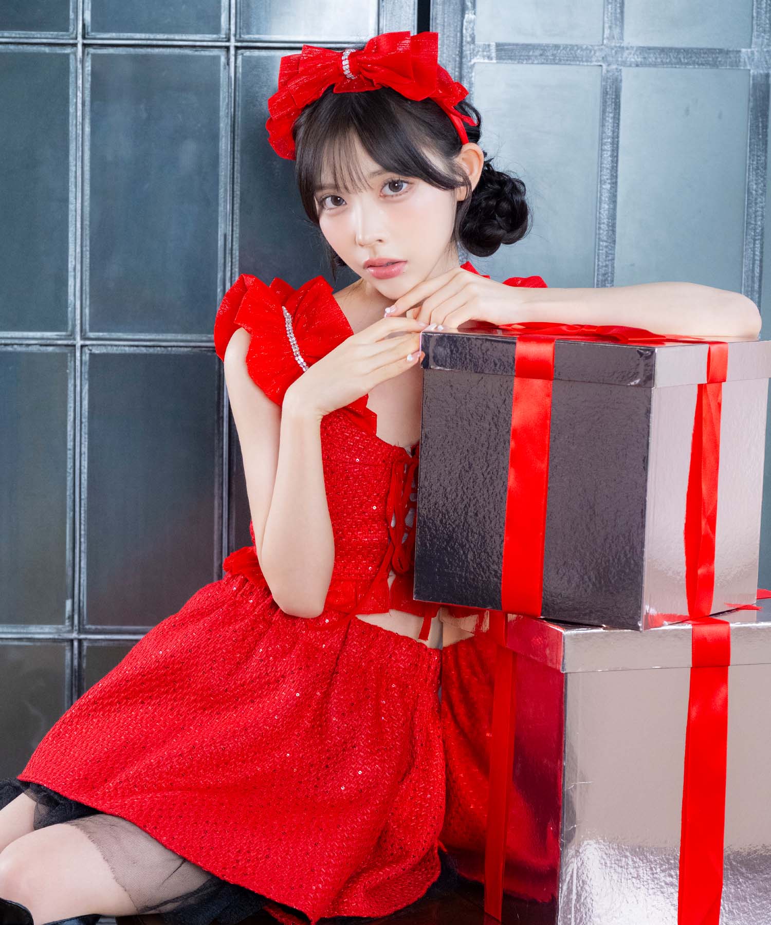 Tika Santa Cos 3-piece set Frill shoulder bust lace-up design tweed glitter separate flare skirt Santa cosplay dress 【Non-returnable item】