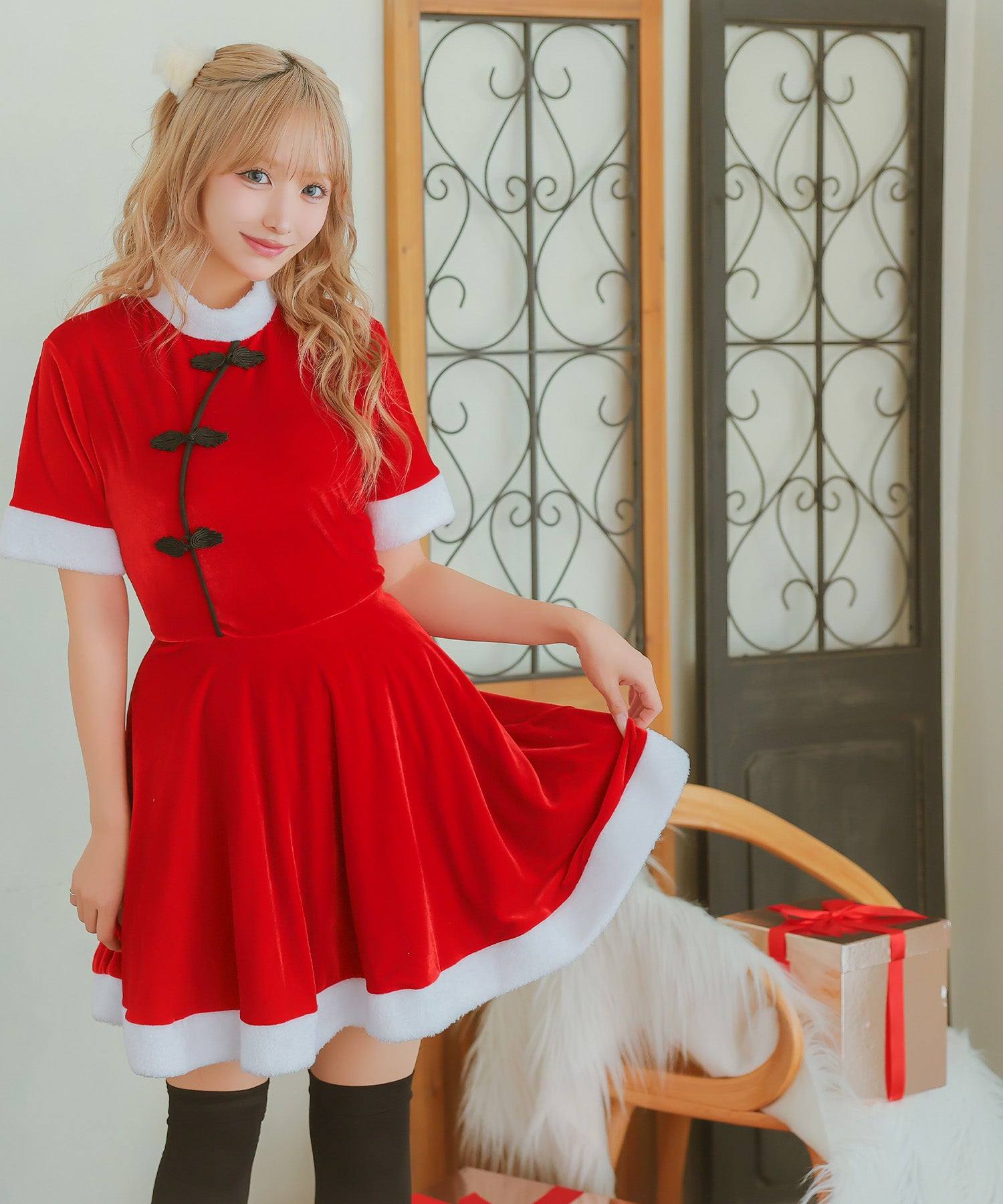 Tika Santa Cos 2-piece set China design flare skirt girly Santa twin cosplay [ワンピース＋ポンポン]